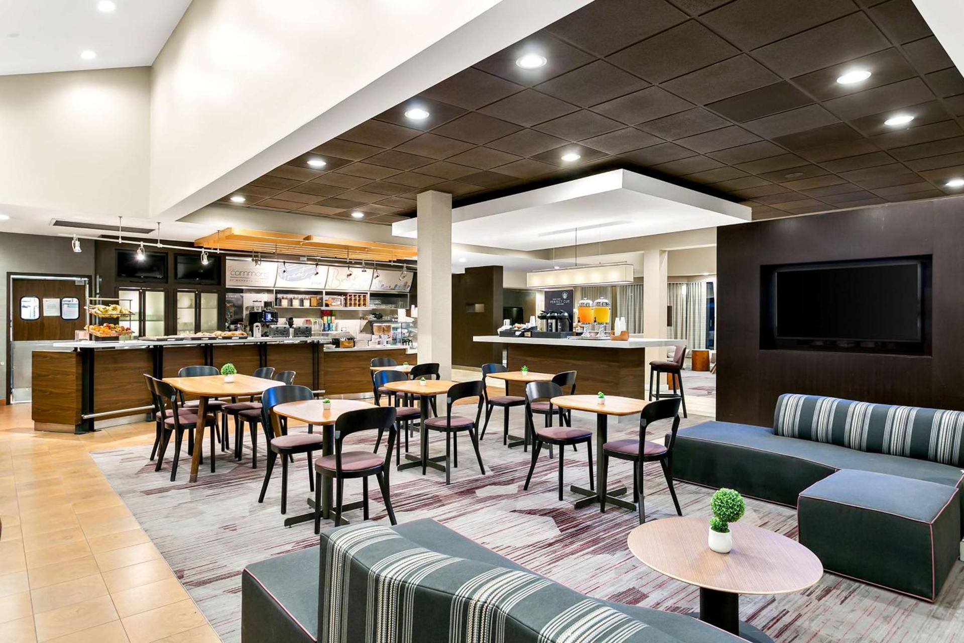 Sonesta Select Greenbelt College Park photo 26
