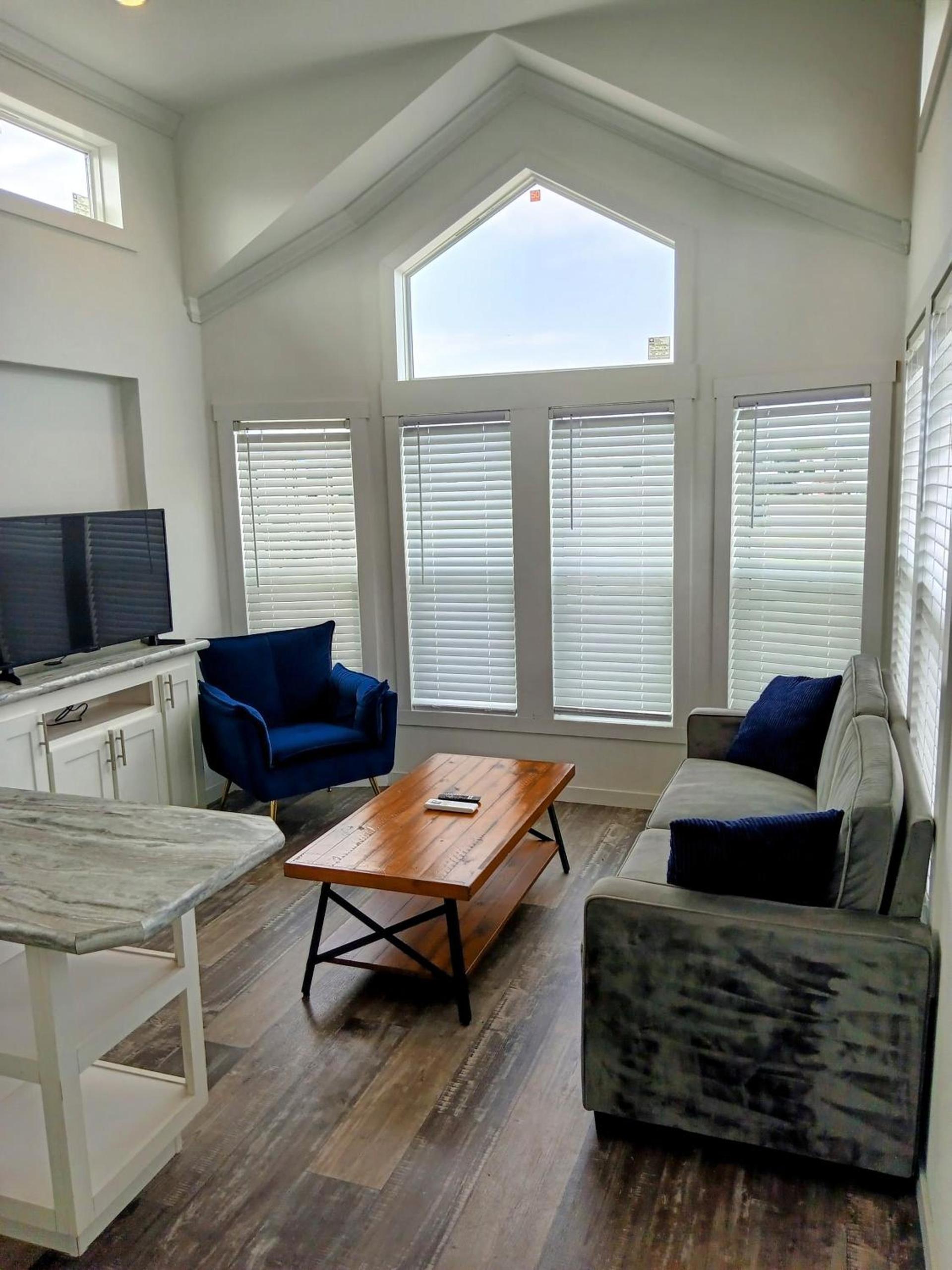 Jetstream RV Resort at the Med Center photo 3