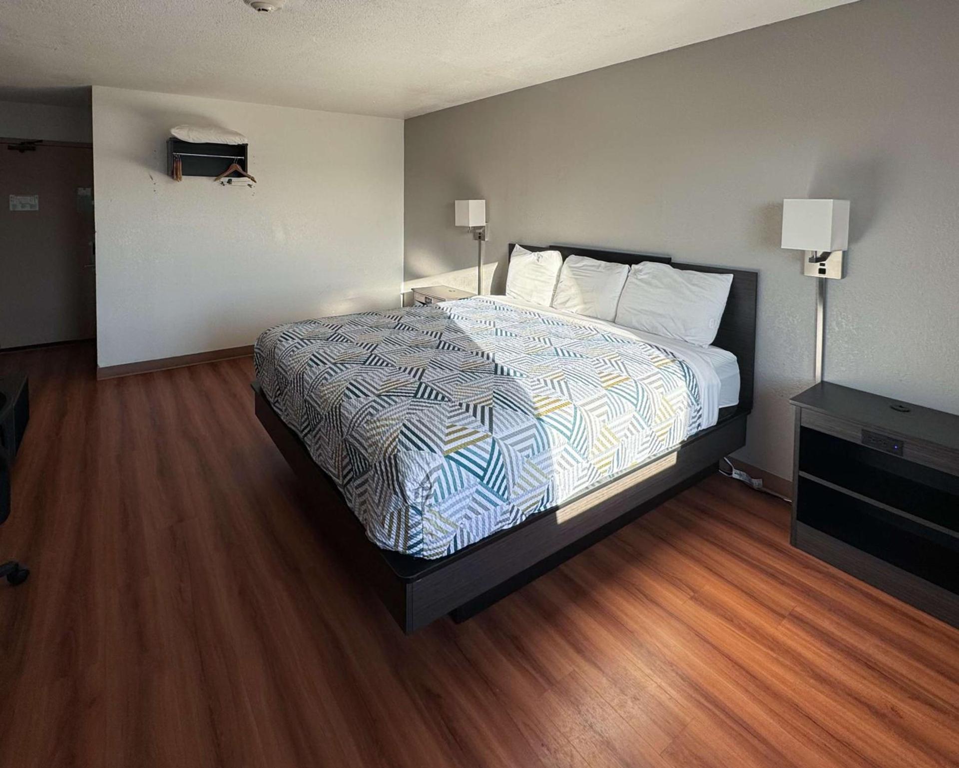 Best Nights Hotel photo 5