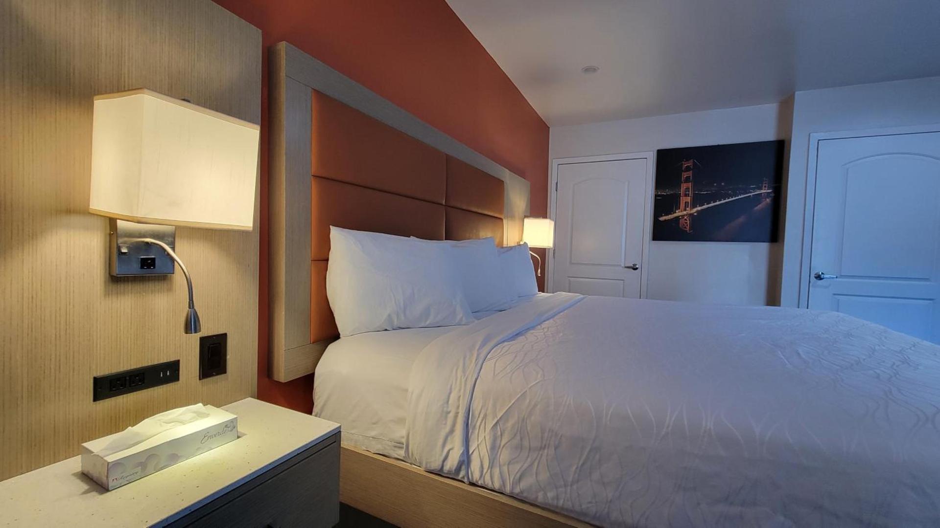 Presidio Parkway Inn photo 5