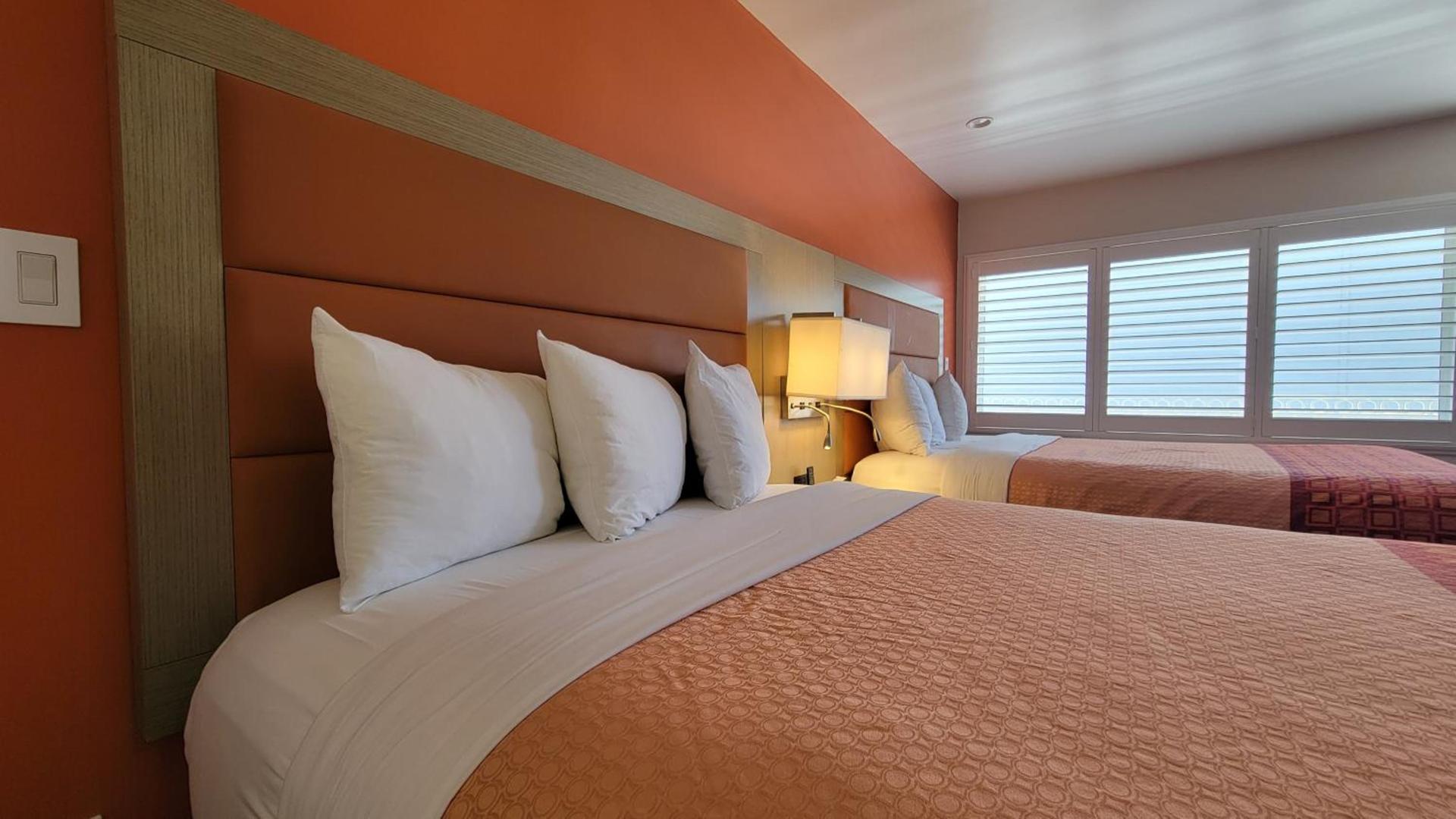 Presidio Parkway Inn photo 15