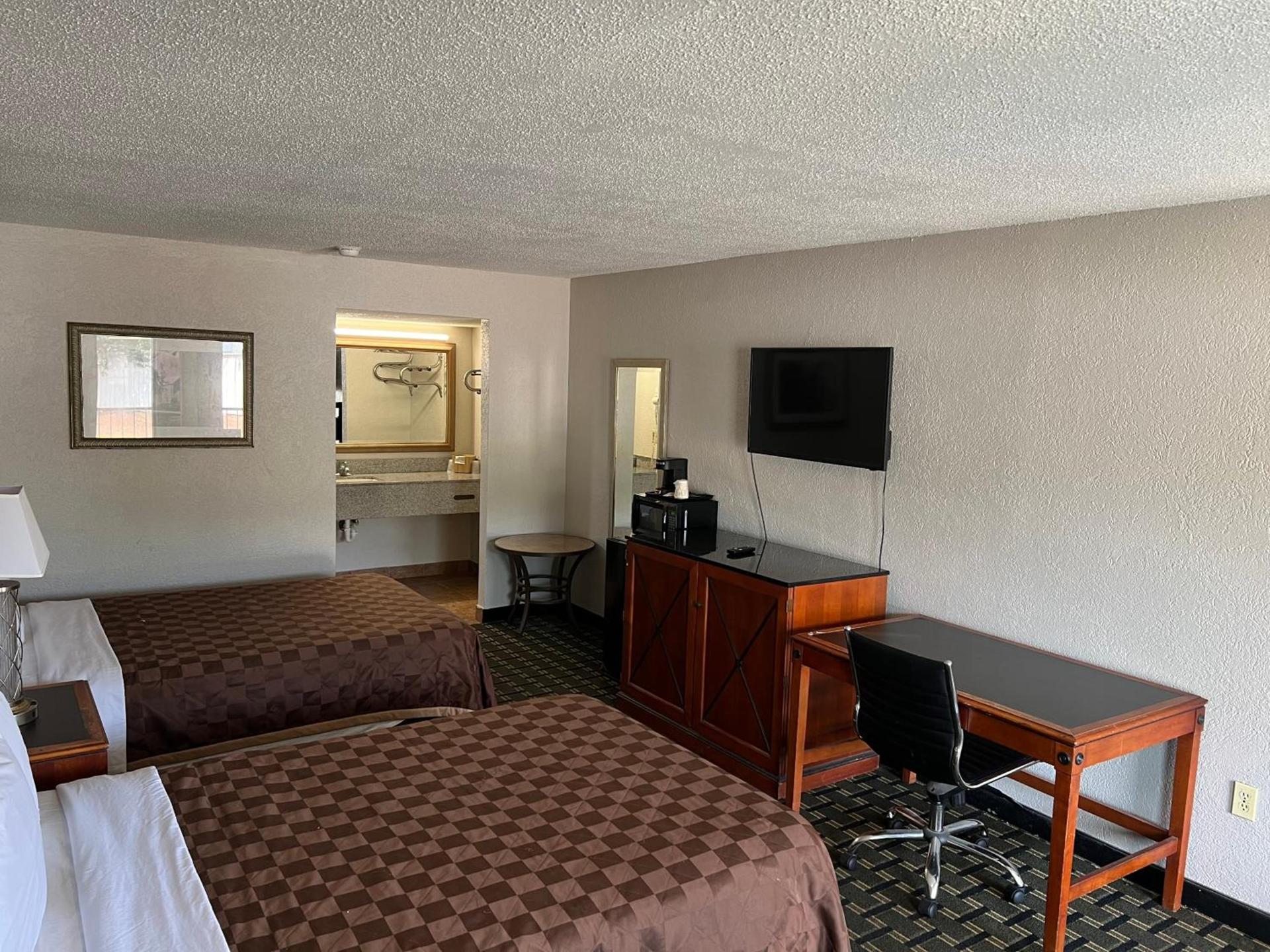 American Inn Columbia photo 61