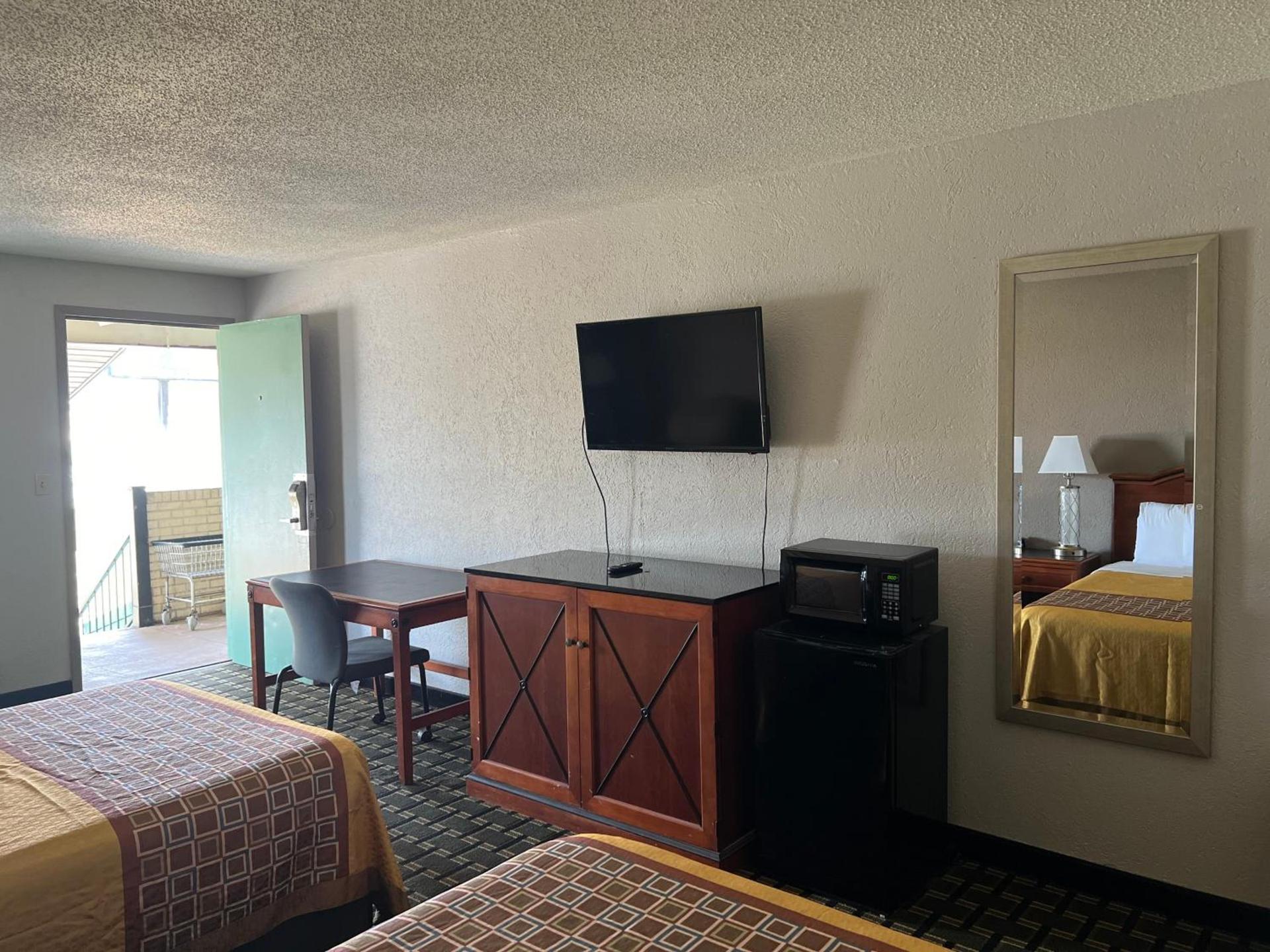 American Inn Columbia photo 60