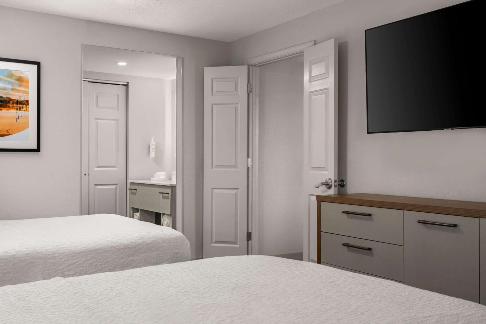Homewood Suites by Hilton Chester photo 20