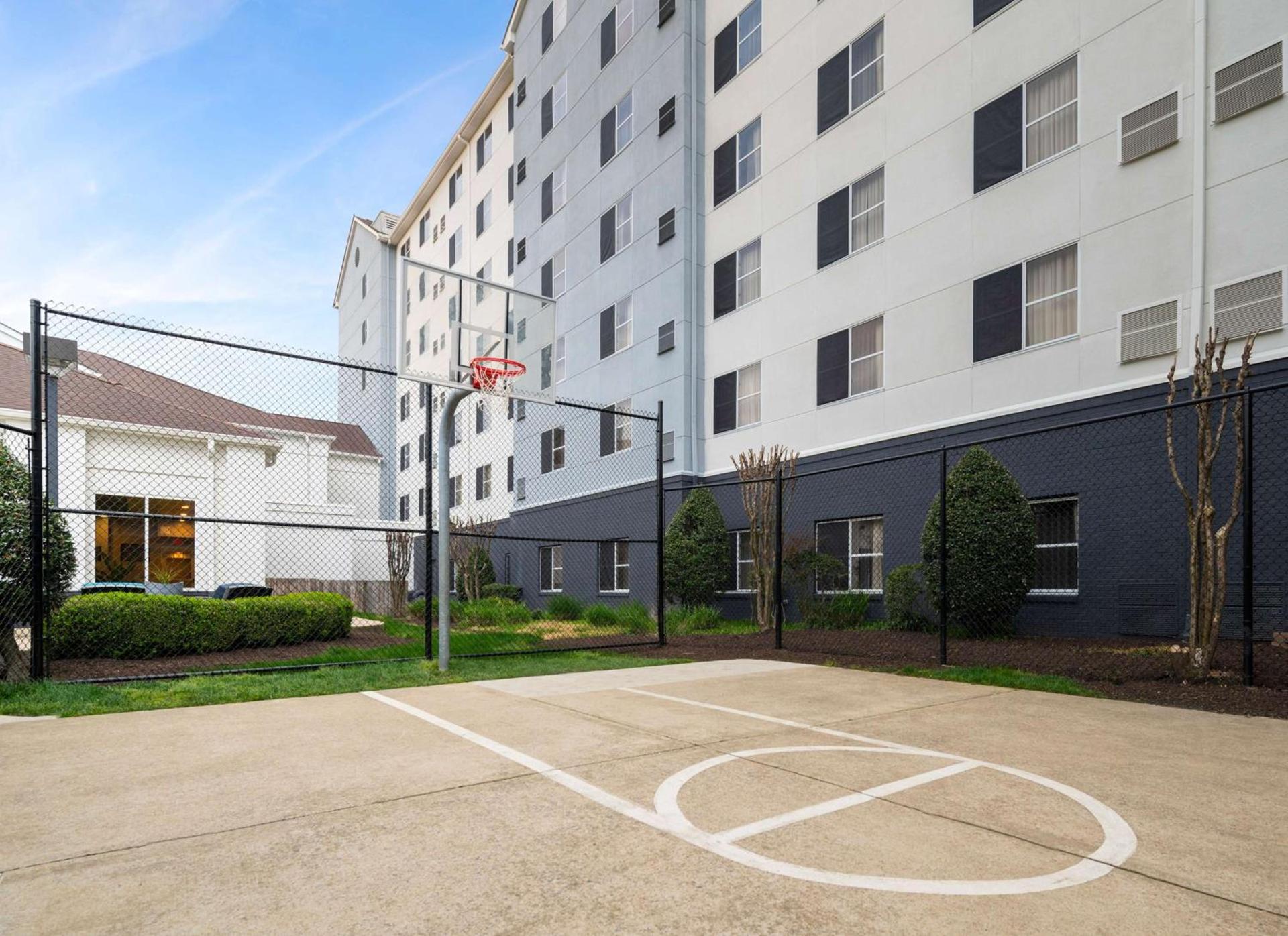 Homewood Suites by Hilton Chester photo 35