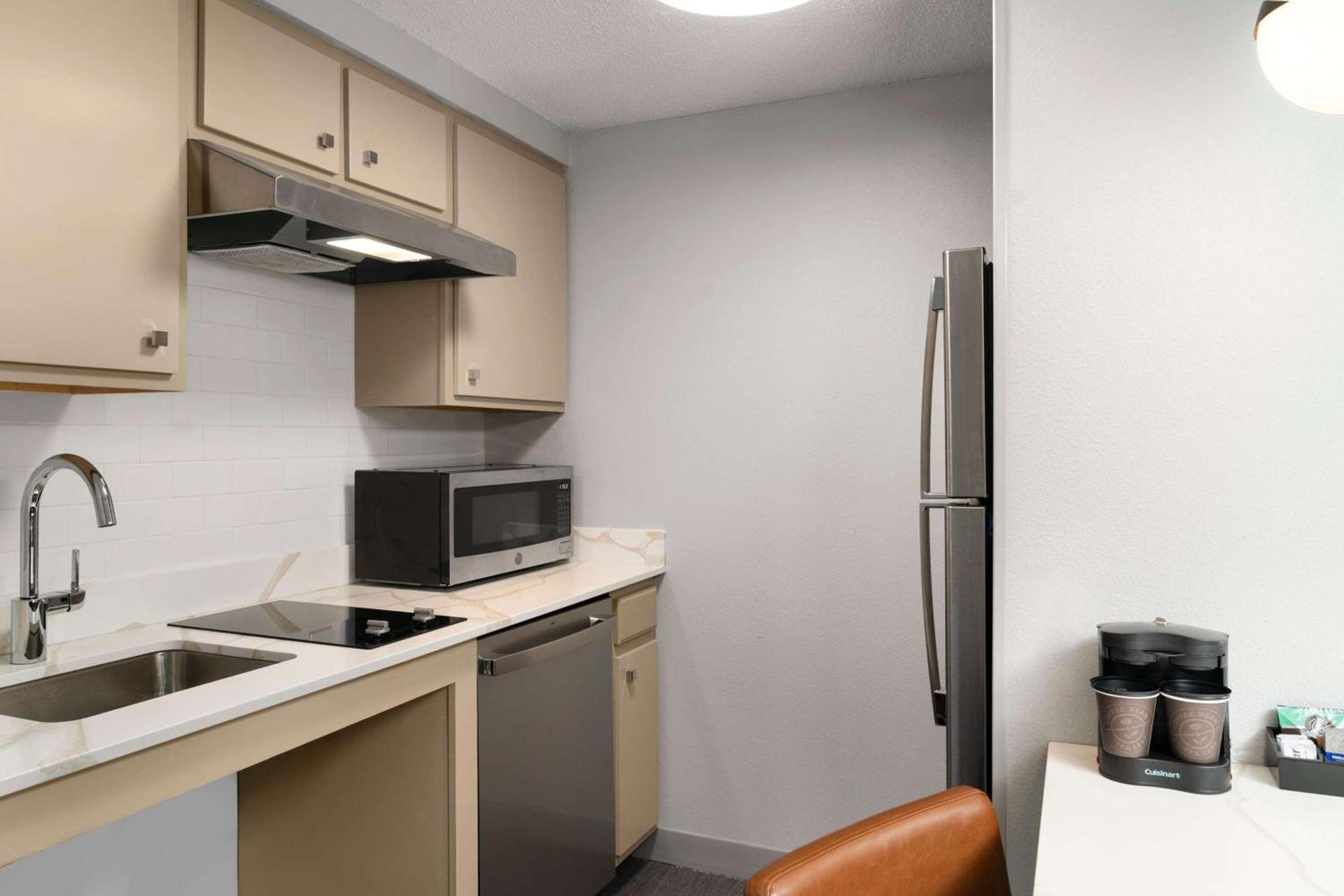 Homewood Suites by Hilton Chester photo 38