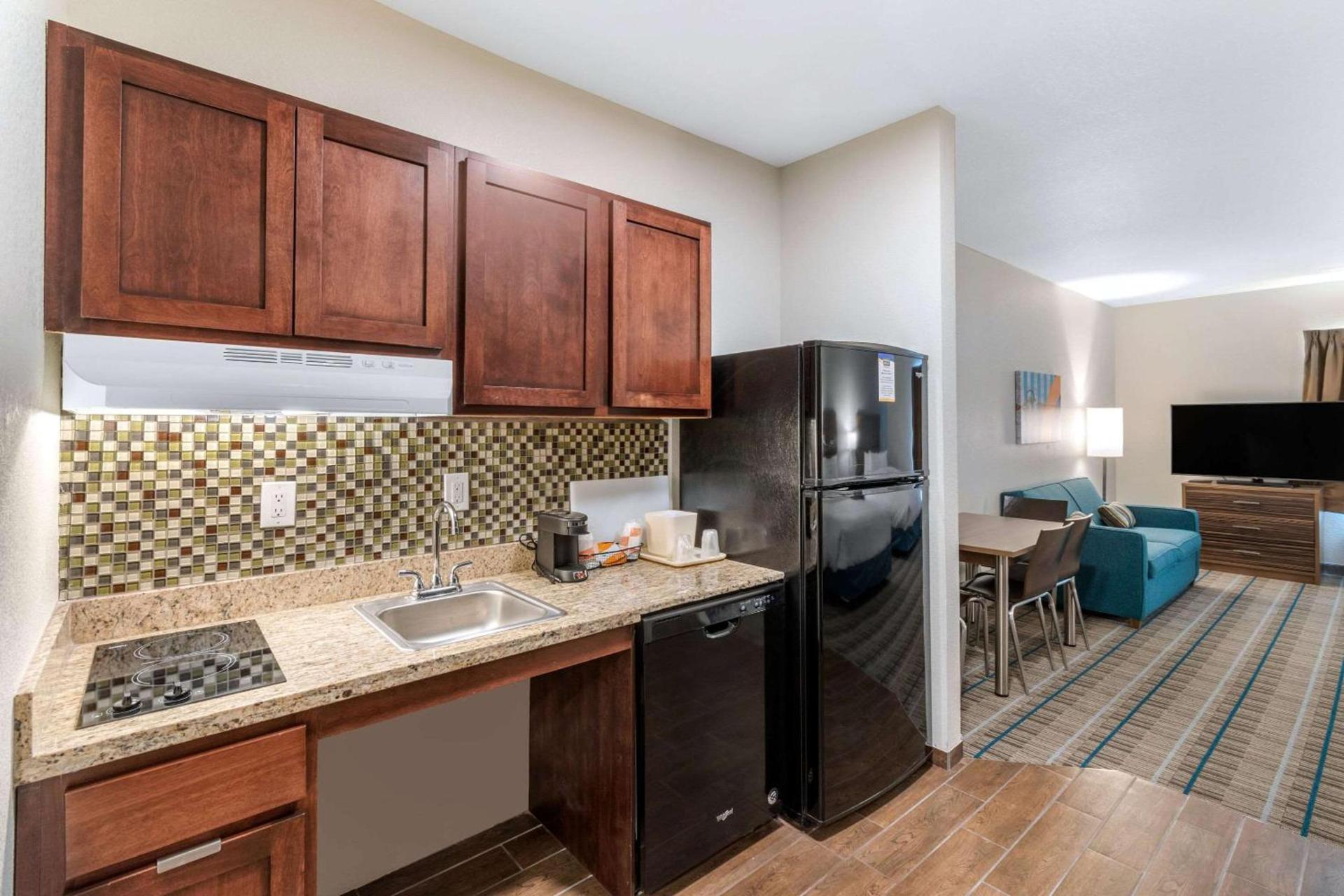 MainStay Suites Denver International Airport photo 20