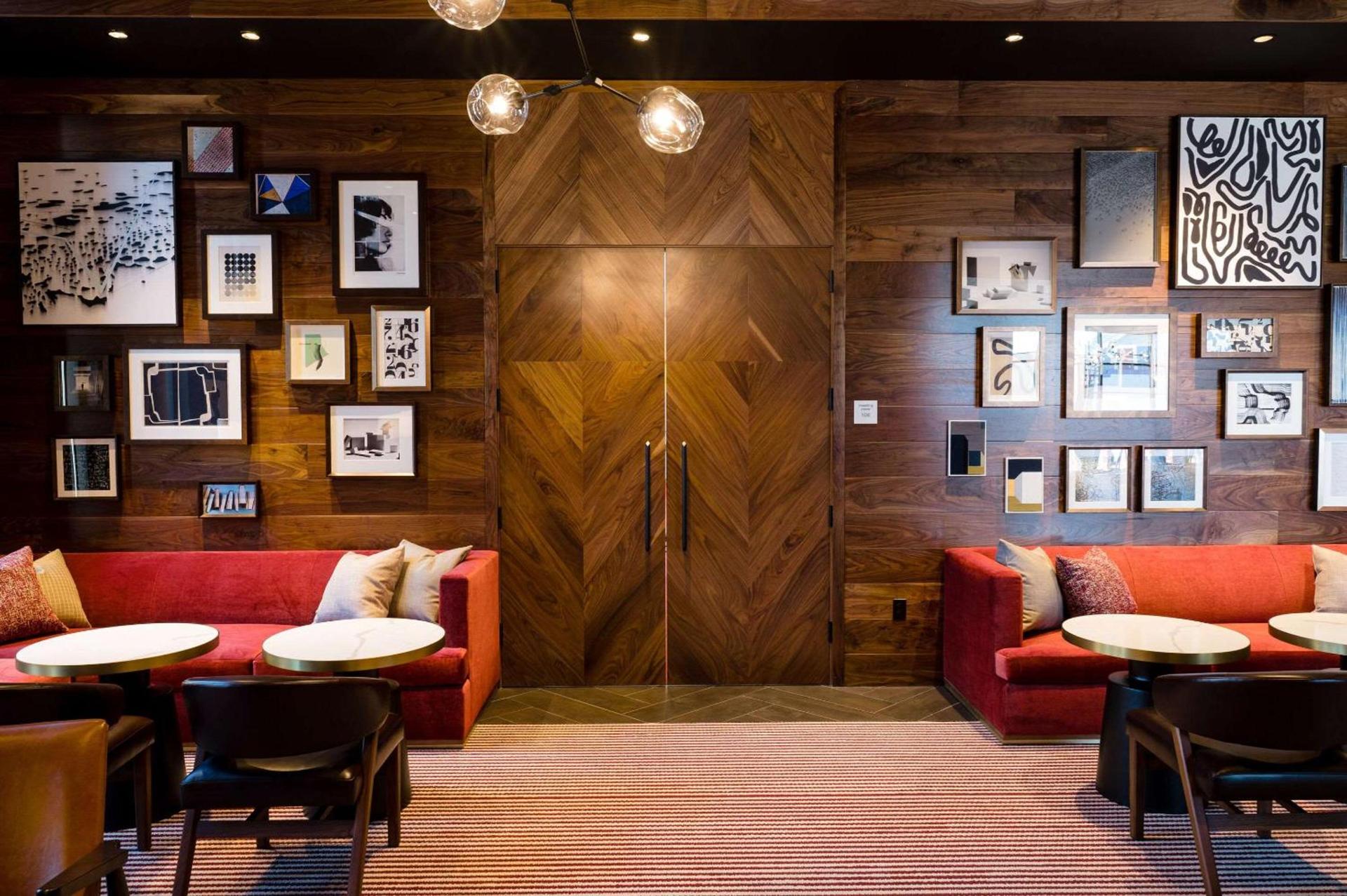 Cambria Hotel Boston Somerville photo 3