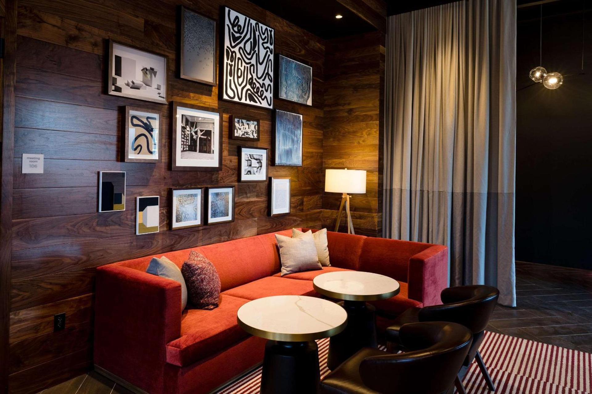 Cambria Hotel Boston Somerville photo 5