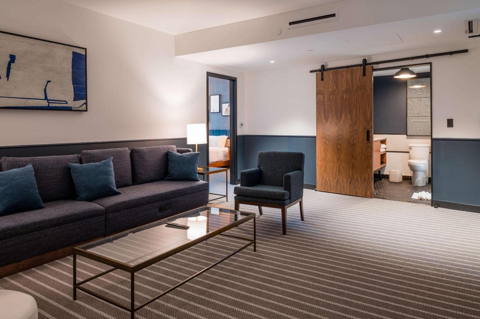 Cambria Hotel Boston Somerville photo 42