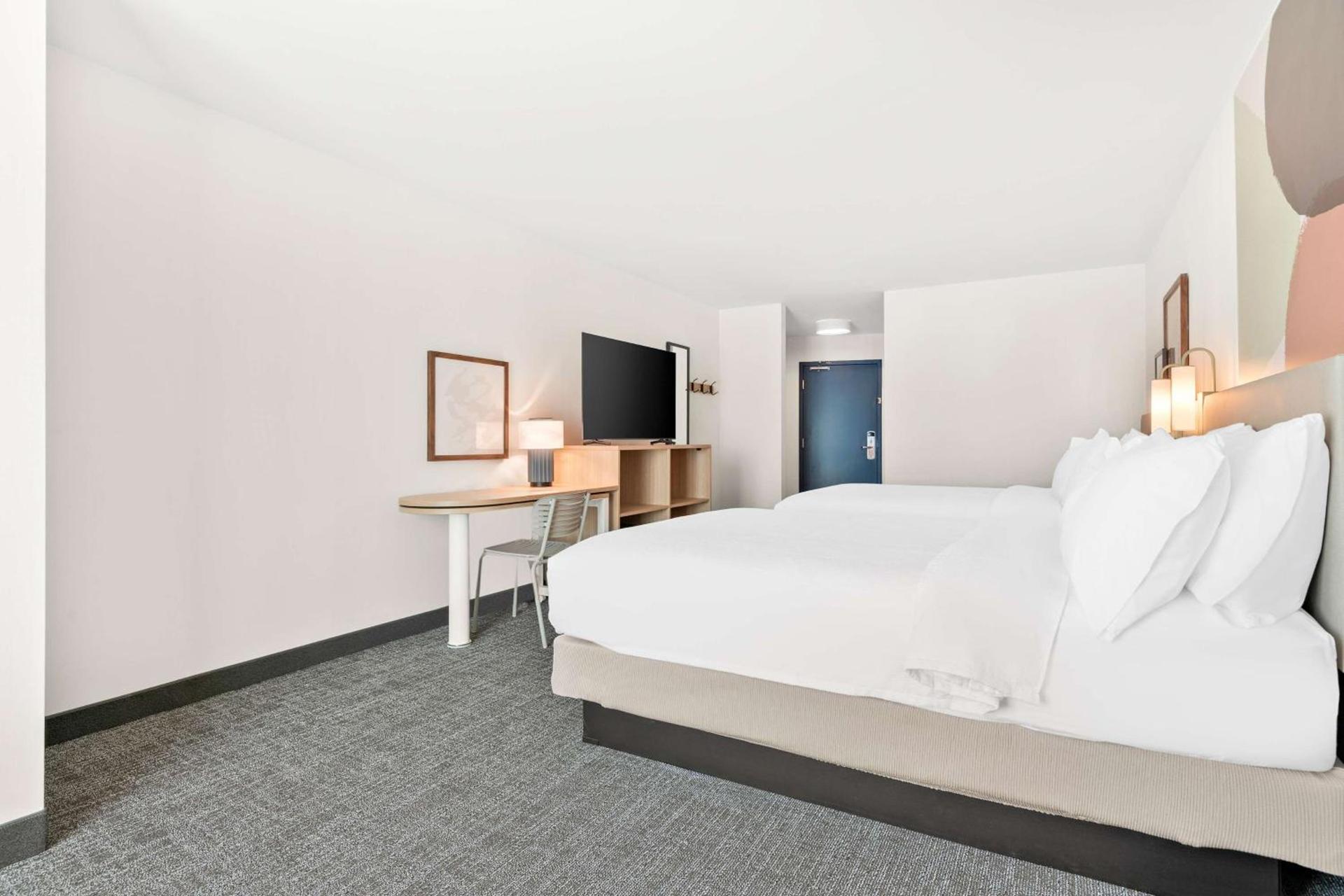 Spark By Hilton Exton photo 15
