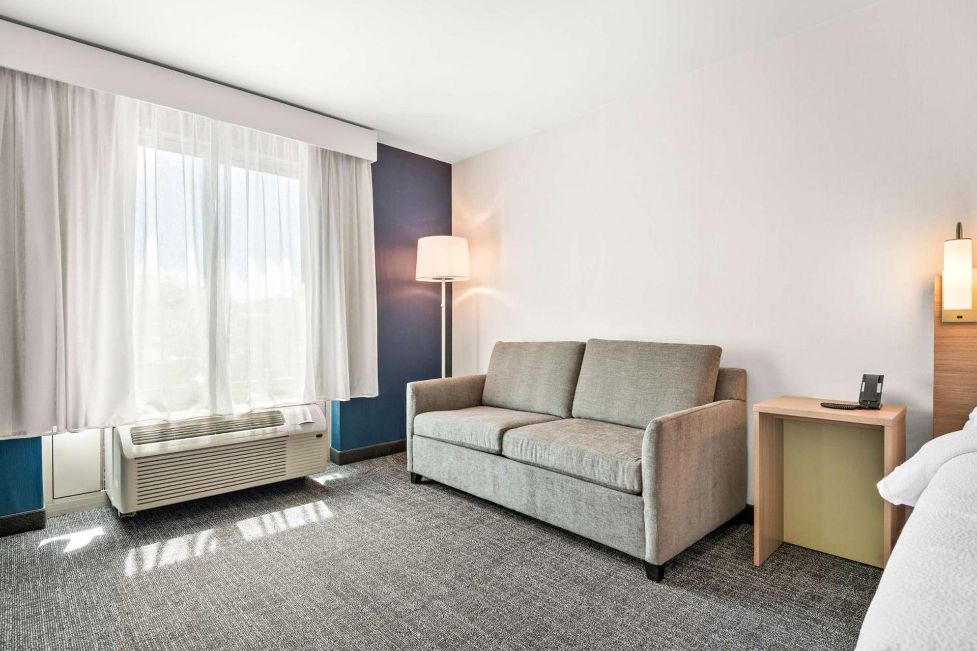 Spark By Hilton Exton photo 22