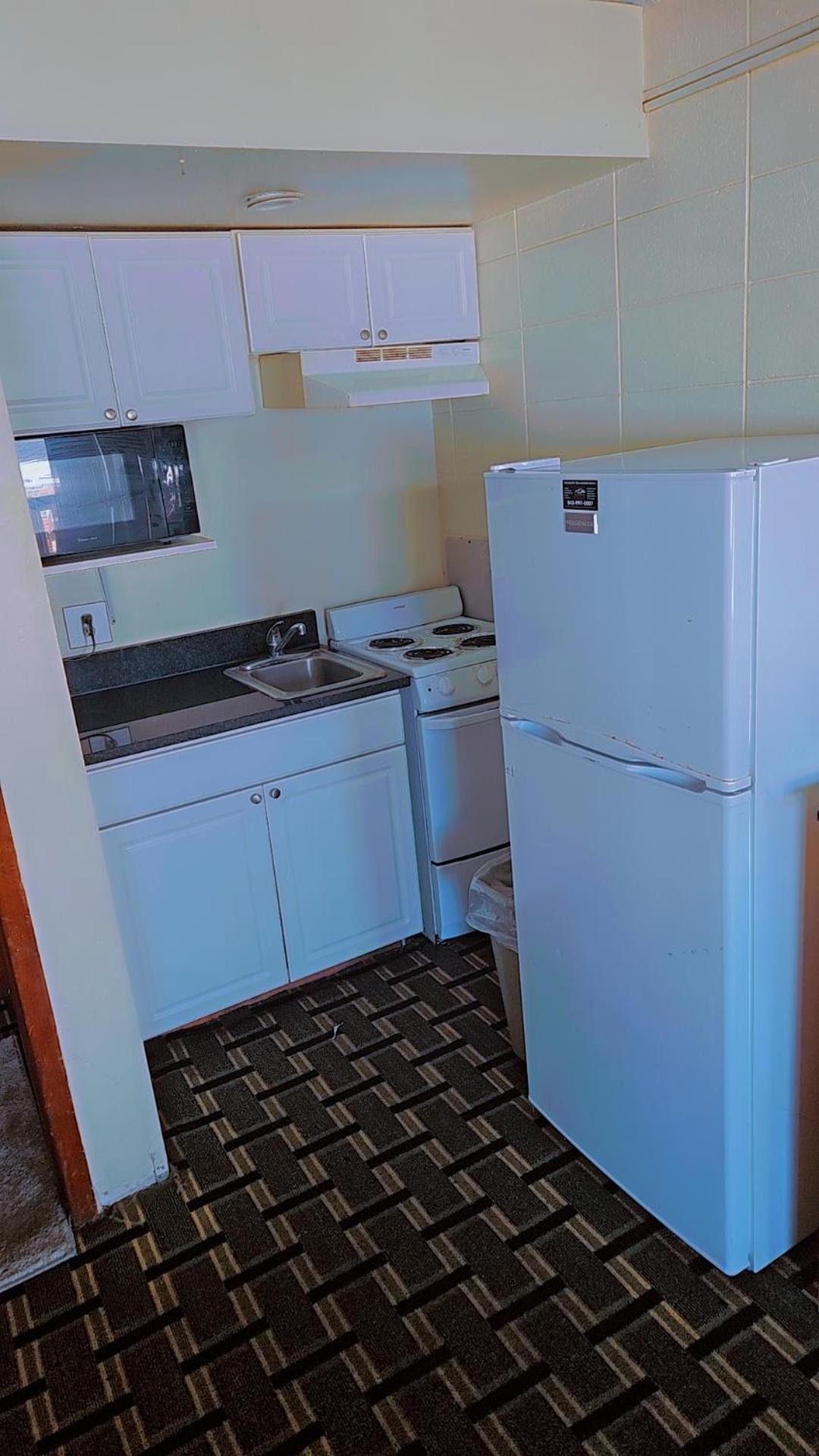 Wayfarer Motel photo 24