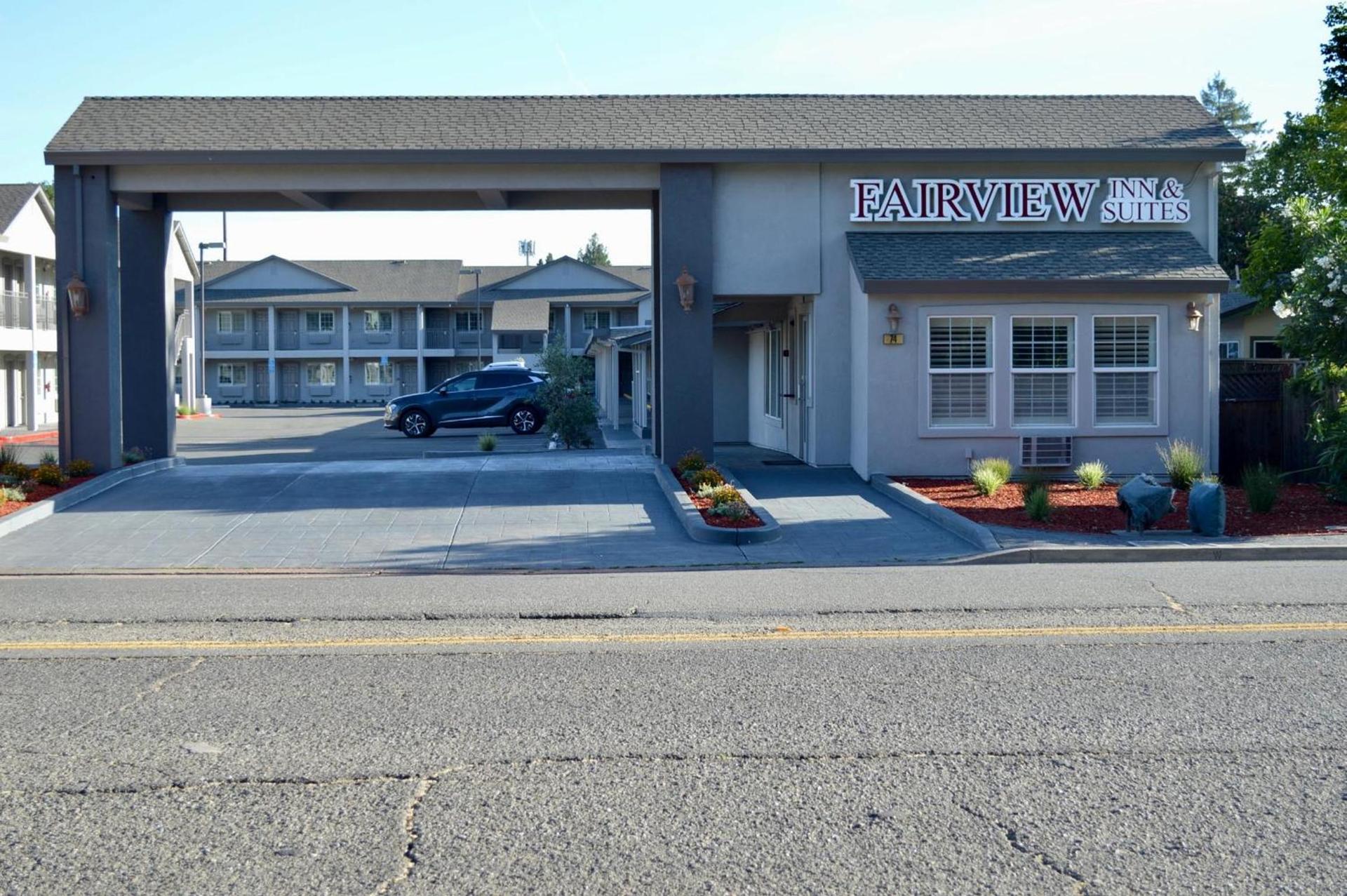 Fairview Inn & Suites photo 81