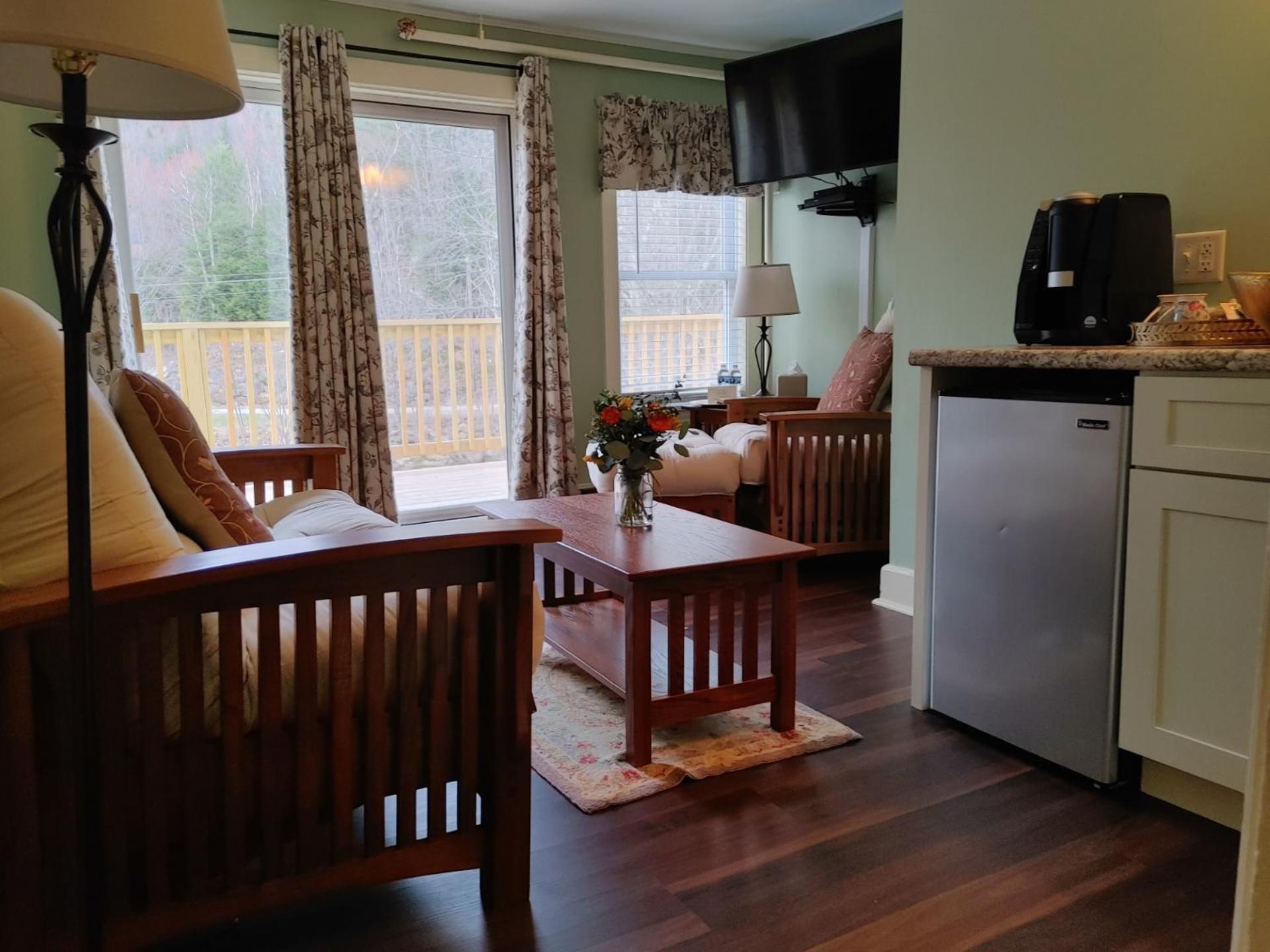 Inn at Ellis River photo 6
