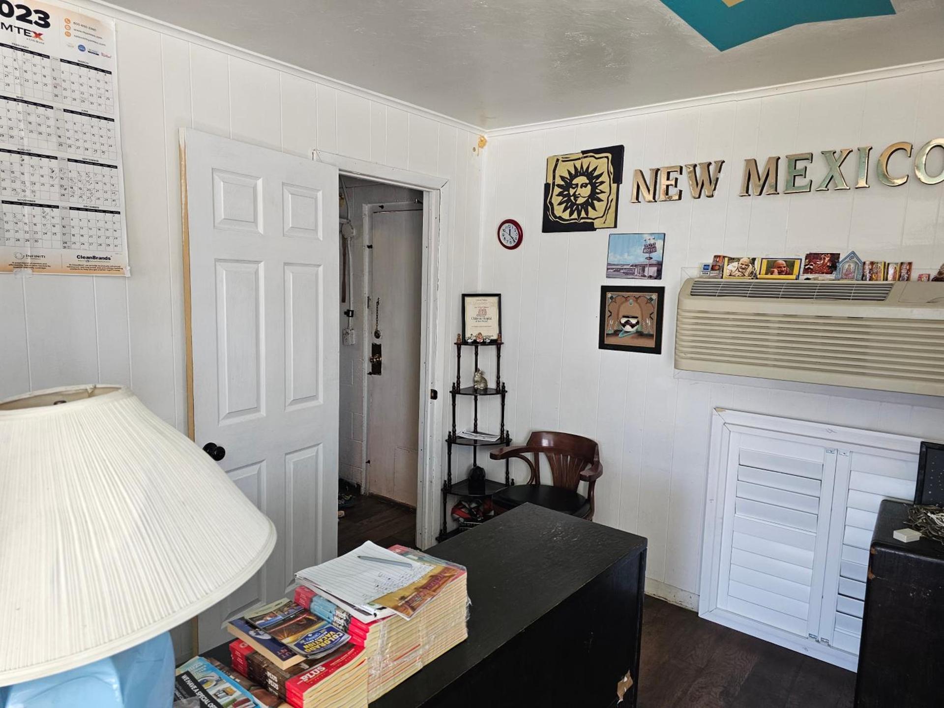 Sands Motel photo 23