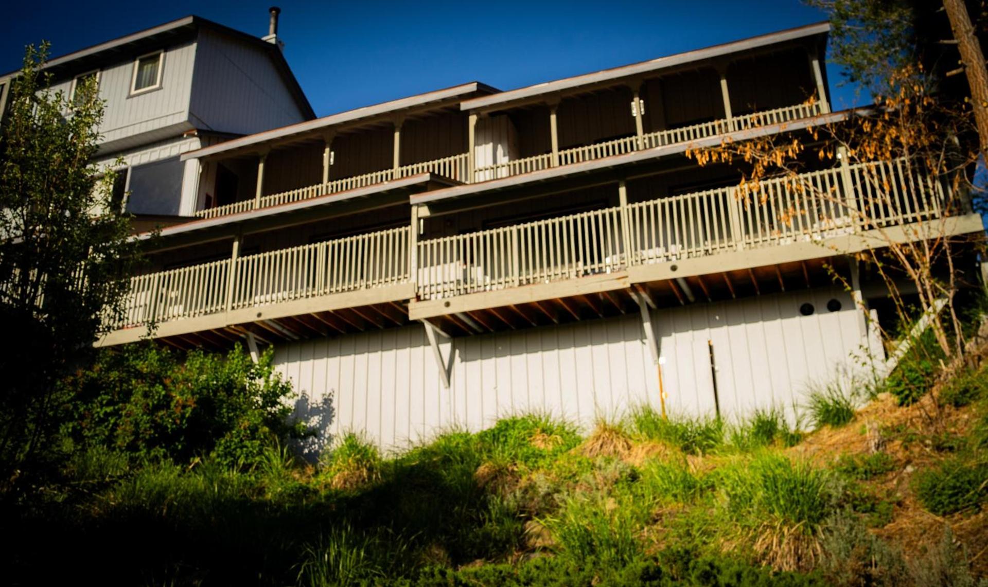 Yosemite Gateway Motel photo 59
