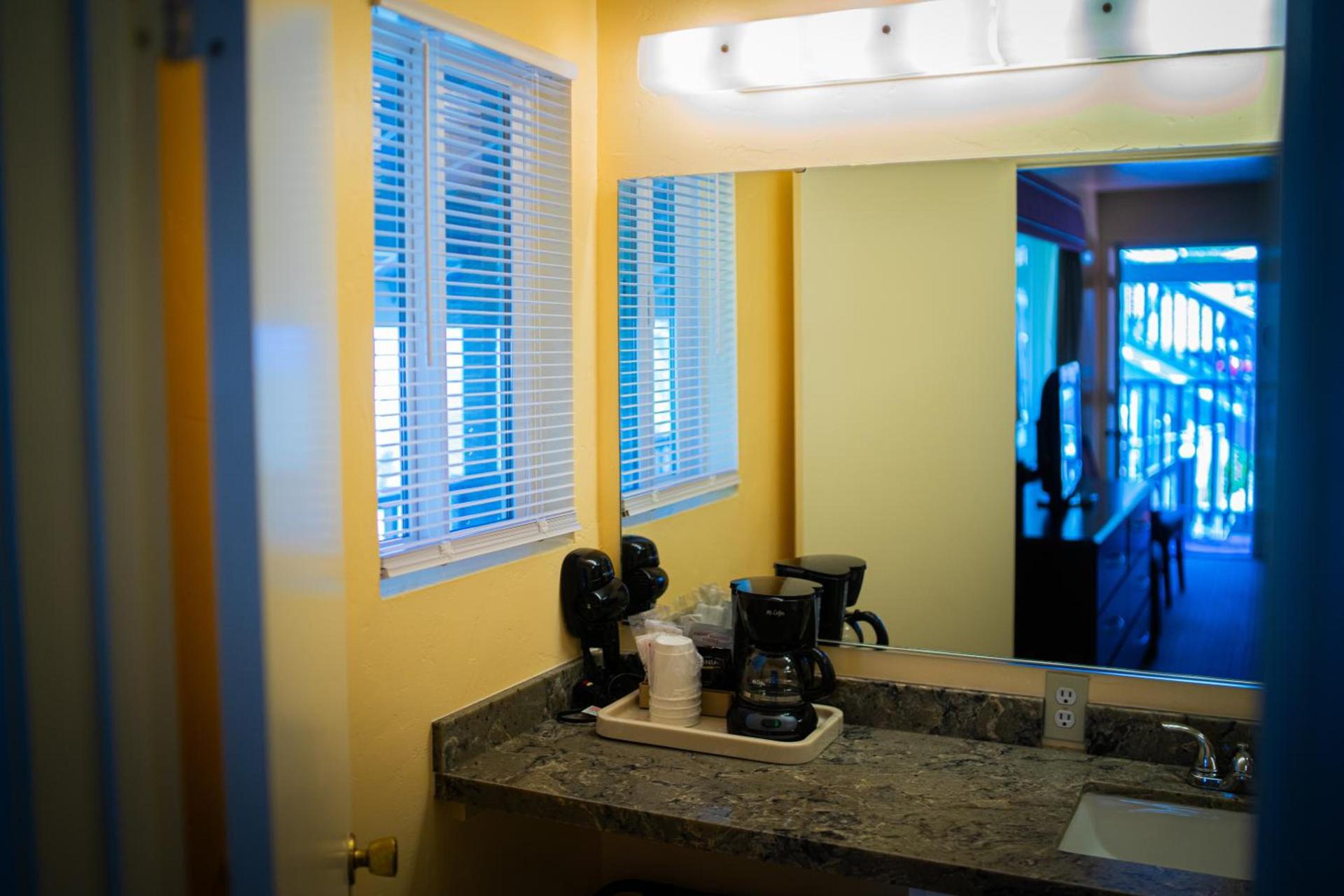 Yosemite Gateway Motel photo 67