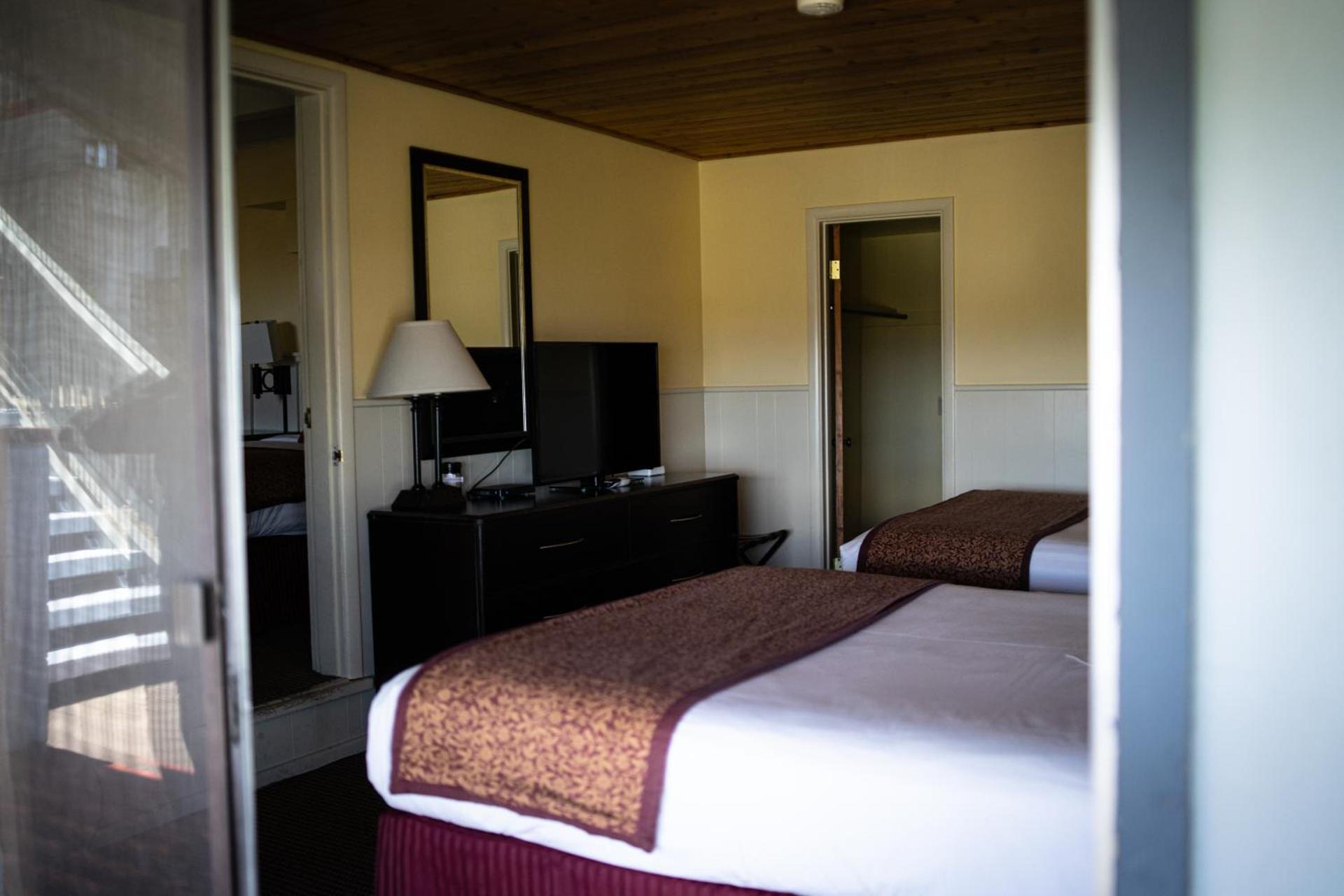 Yosemite Gateway Motel photo 73