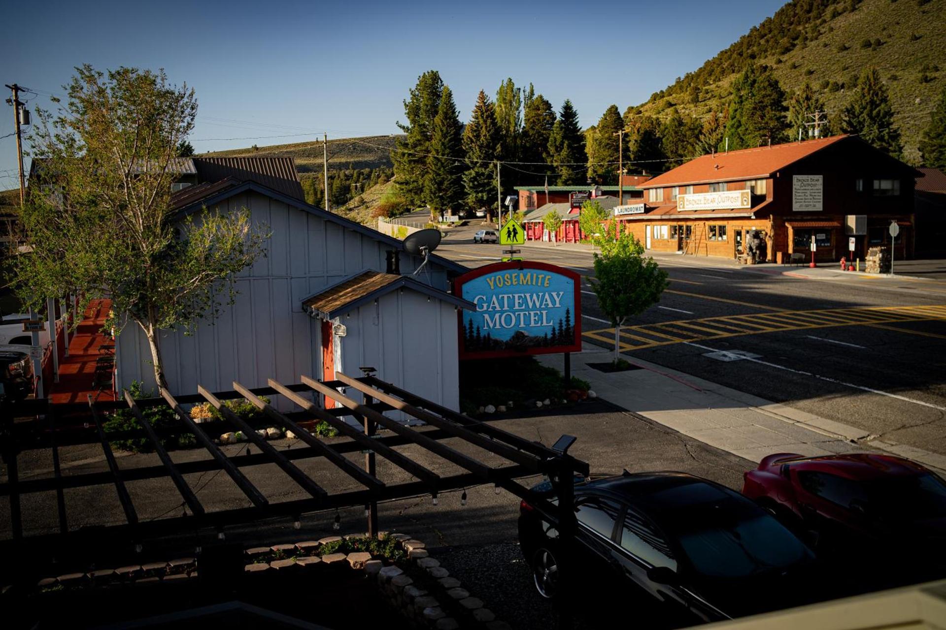 Yosemite Gateway Motel photo 95