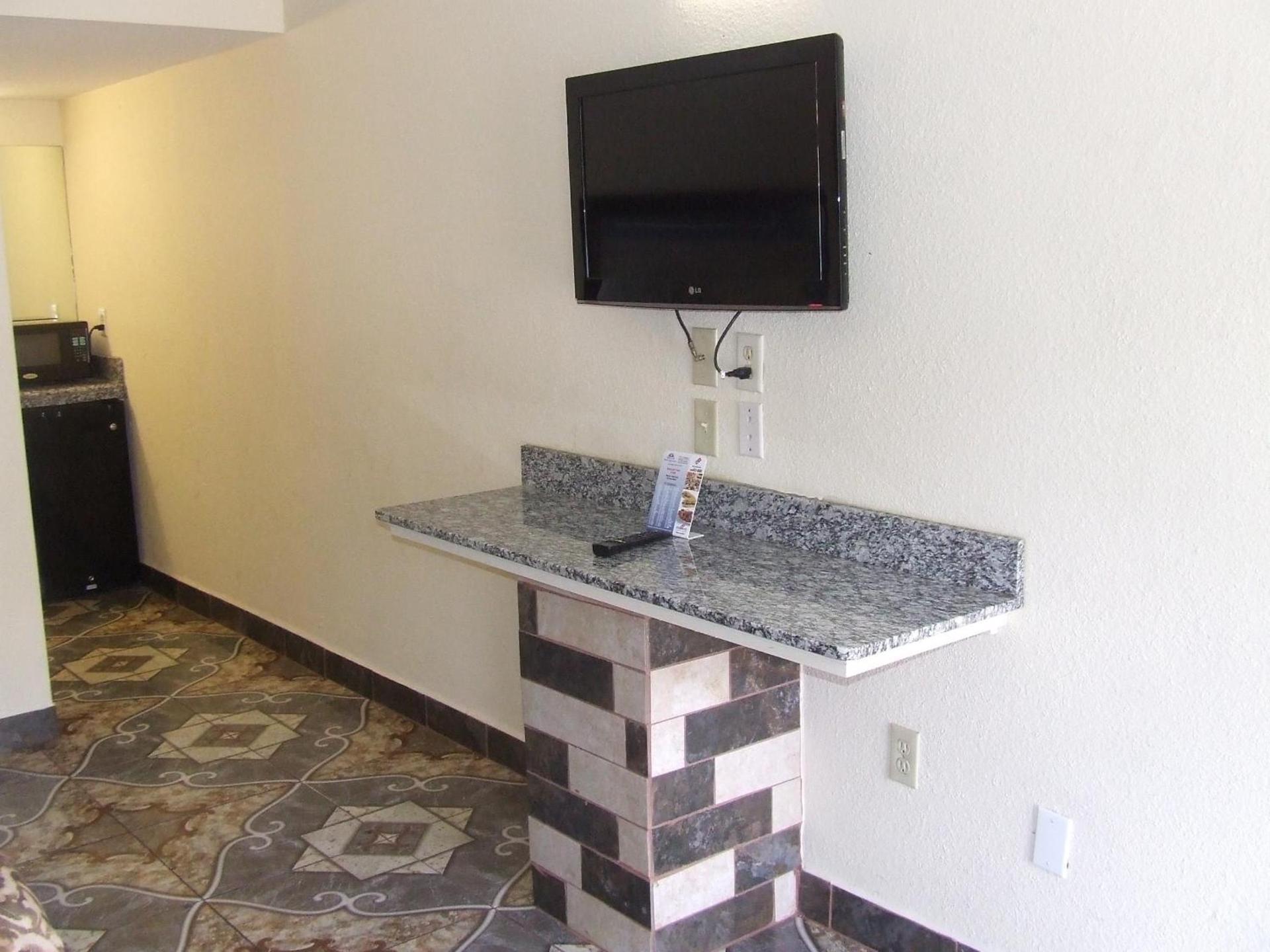 American Choice Inn Beaumont photo 9