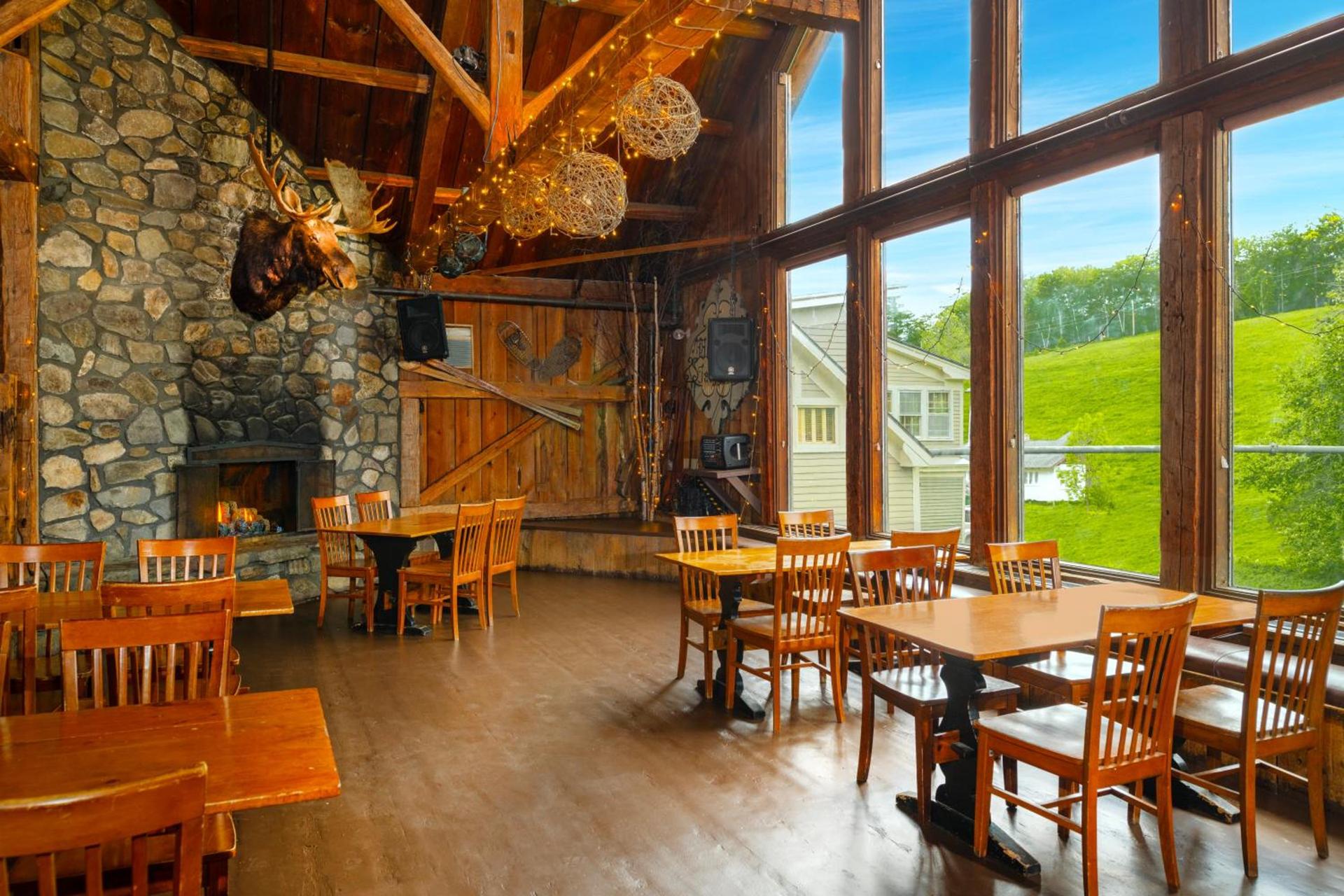 Whitneys Inn at Black Mountain photo 7
