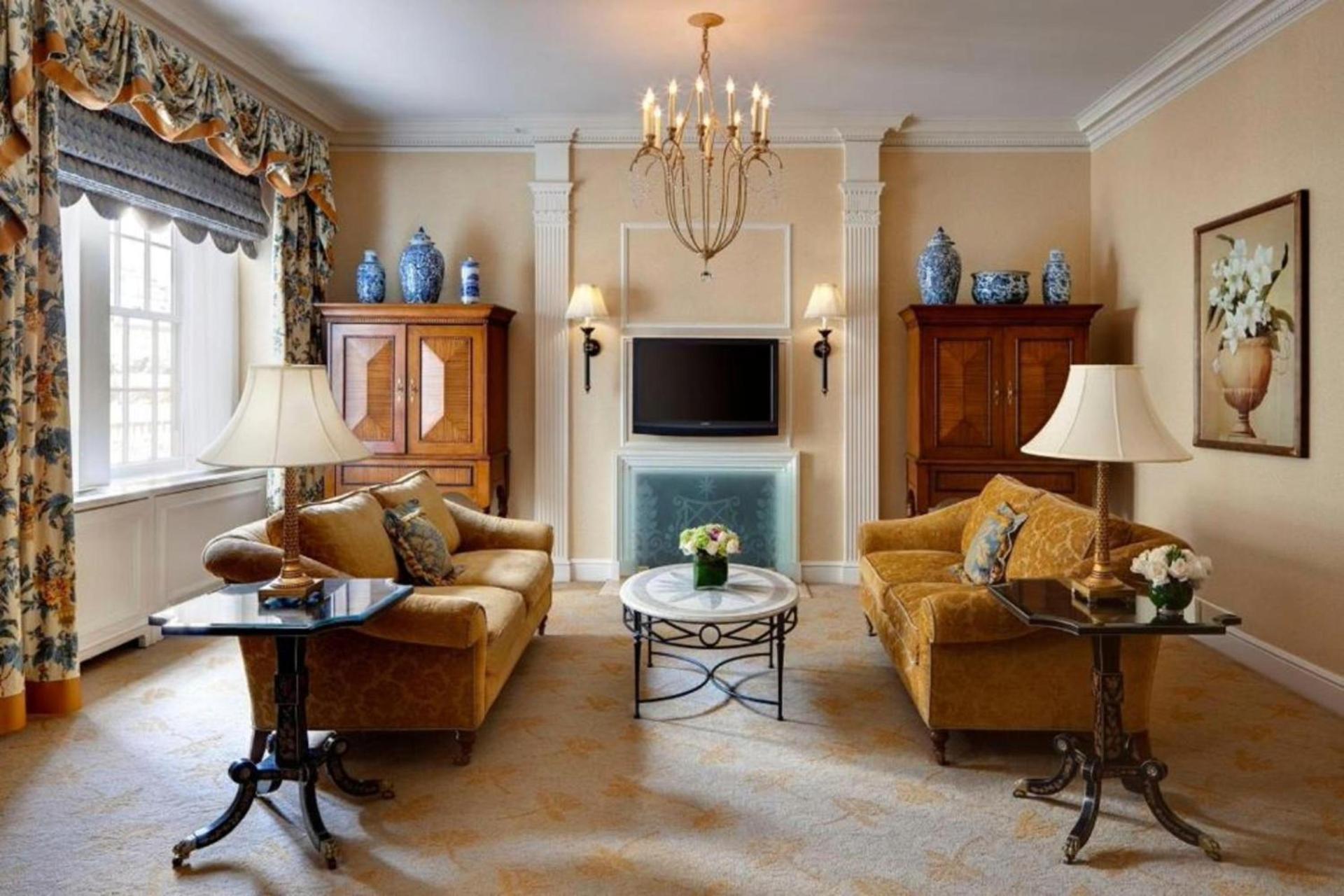 The Pierre, A Taj Hotel, New York photo 30
