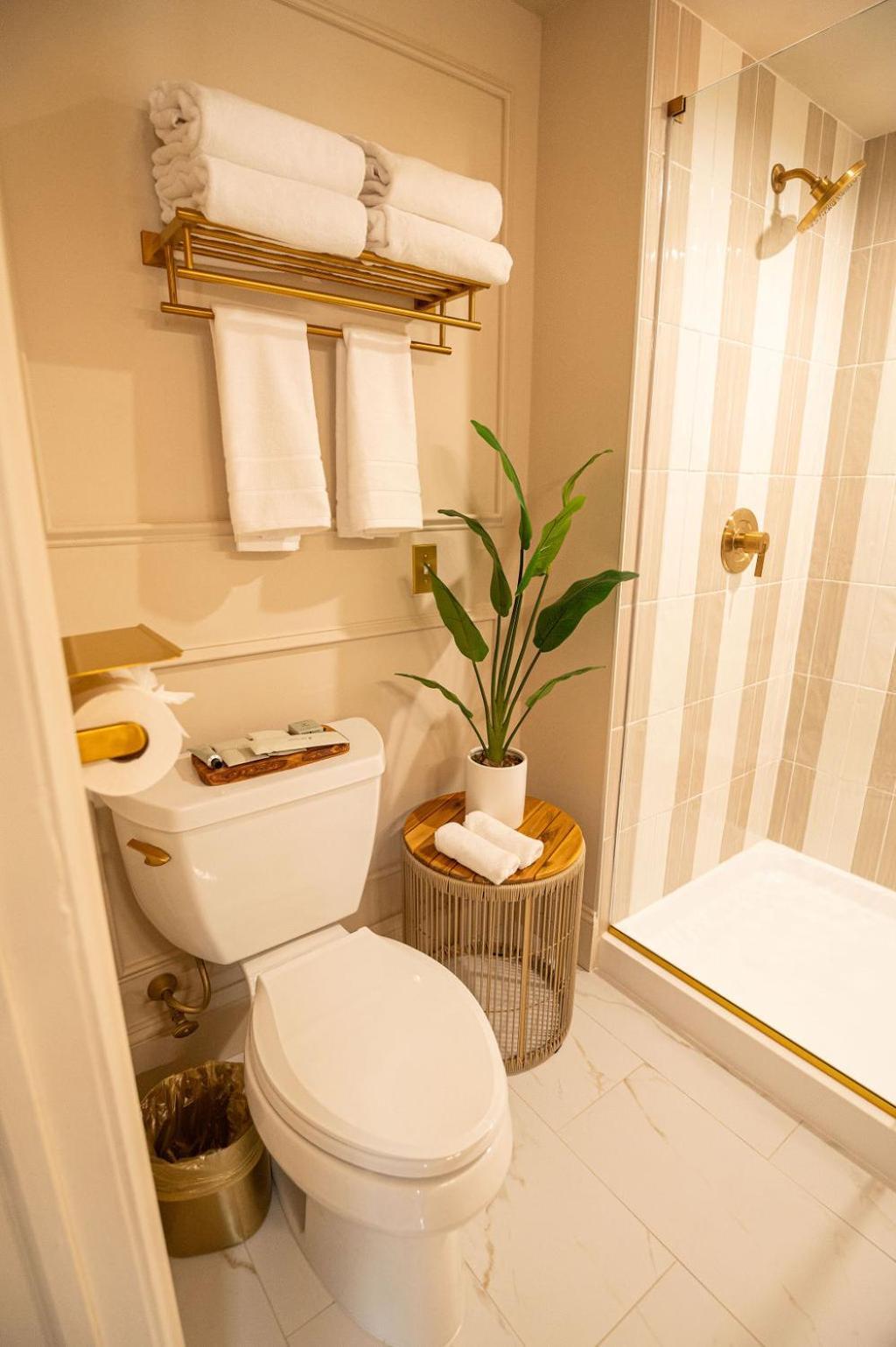 Coastal Chateau photo 73