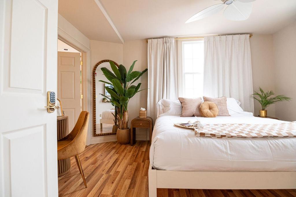 Coastal Chateau photo 89