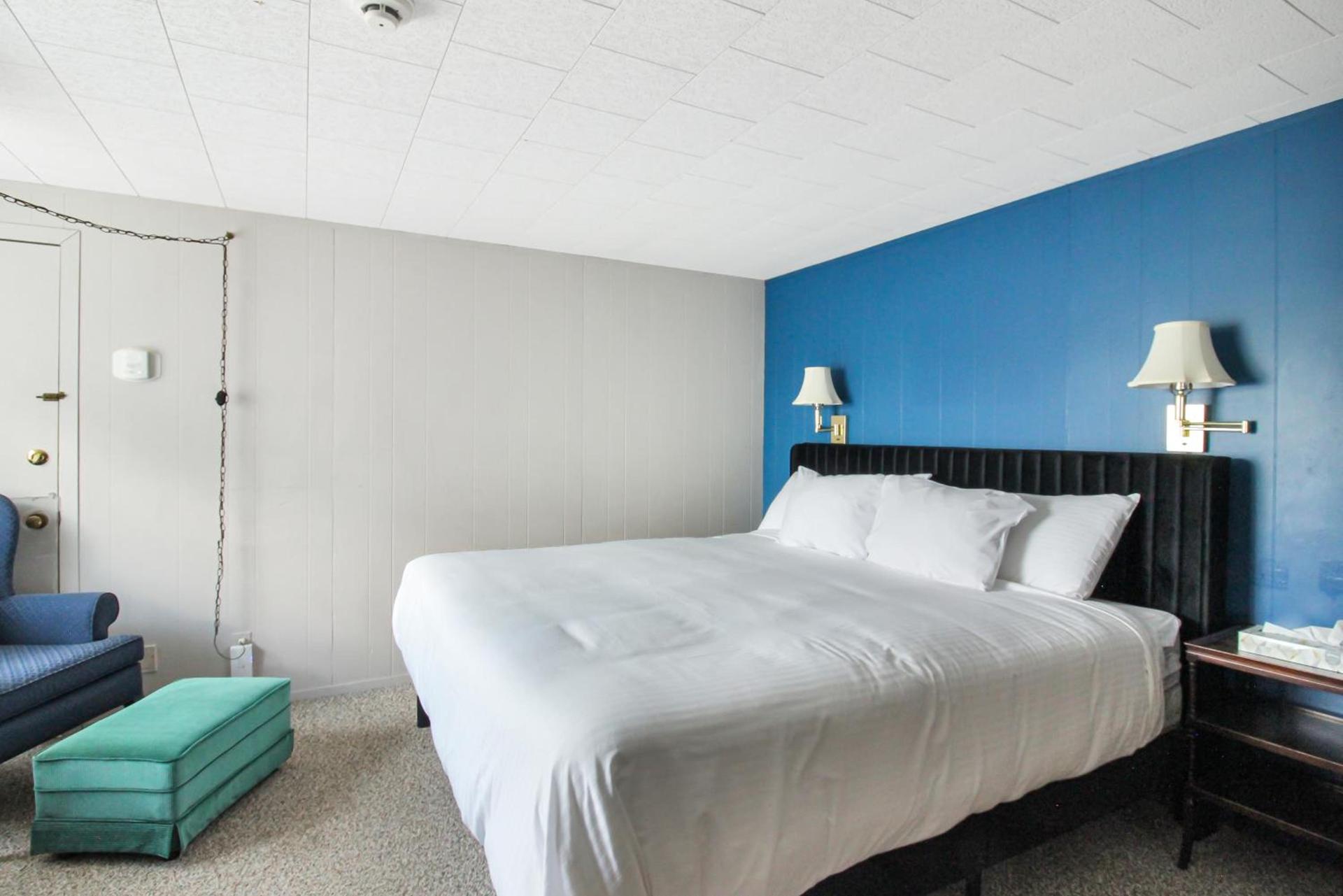 COHO Inn & Motor Lodge photo 5