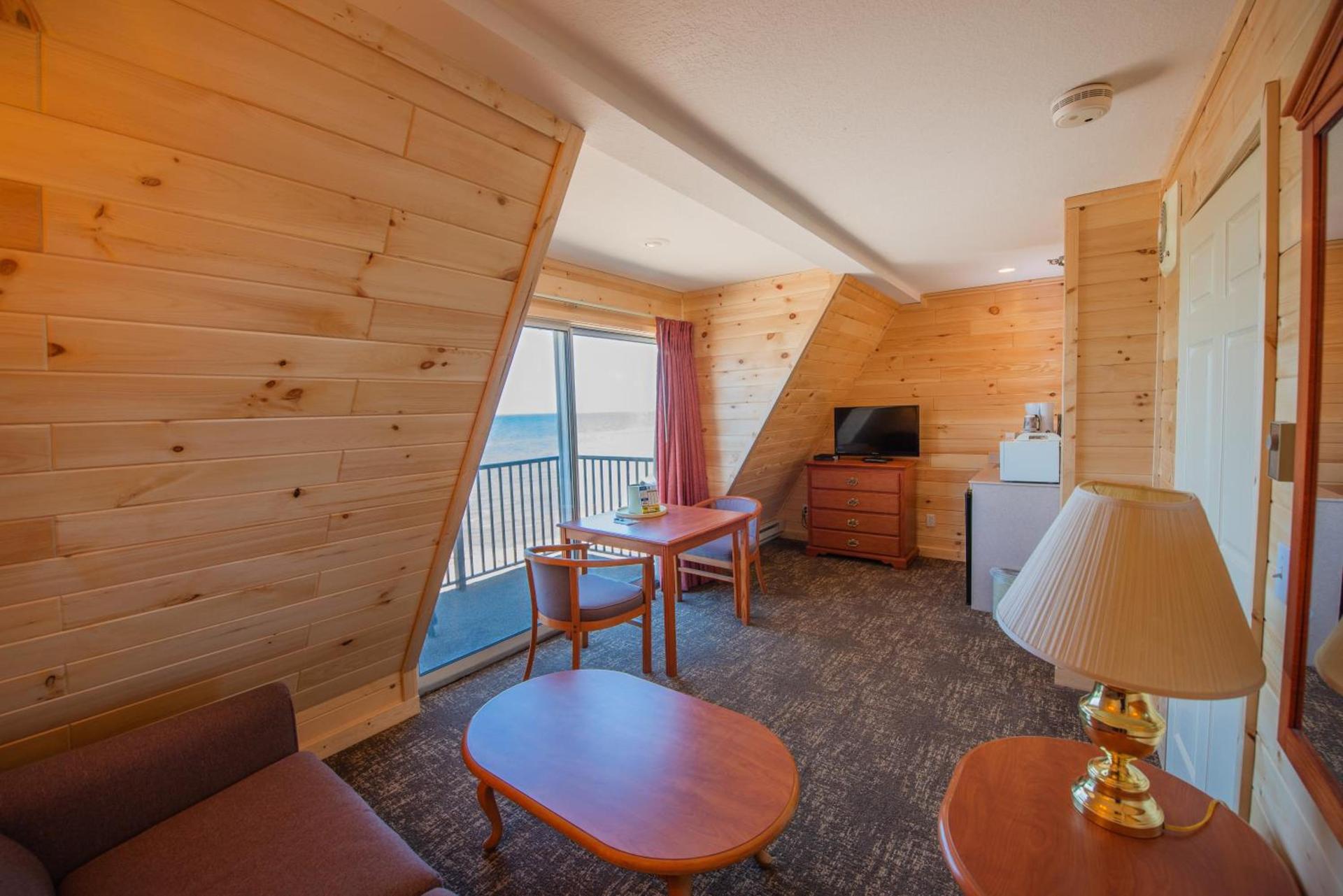 Quality Inn & Suites Mackinaw City Beachfront photo 22