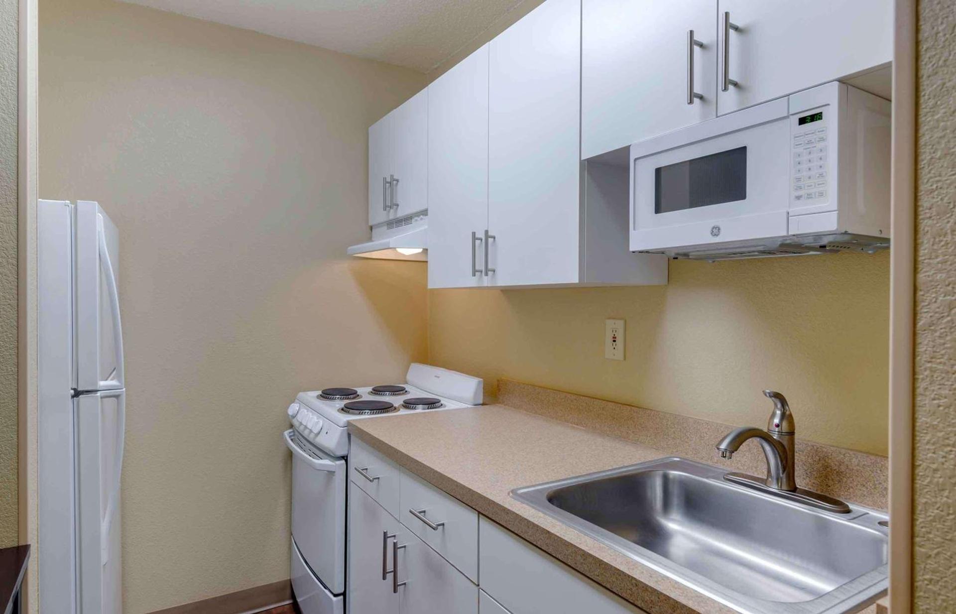 Extended Stay America Select Suites - Atlanta - Vinings photo 8