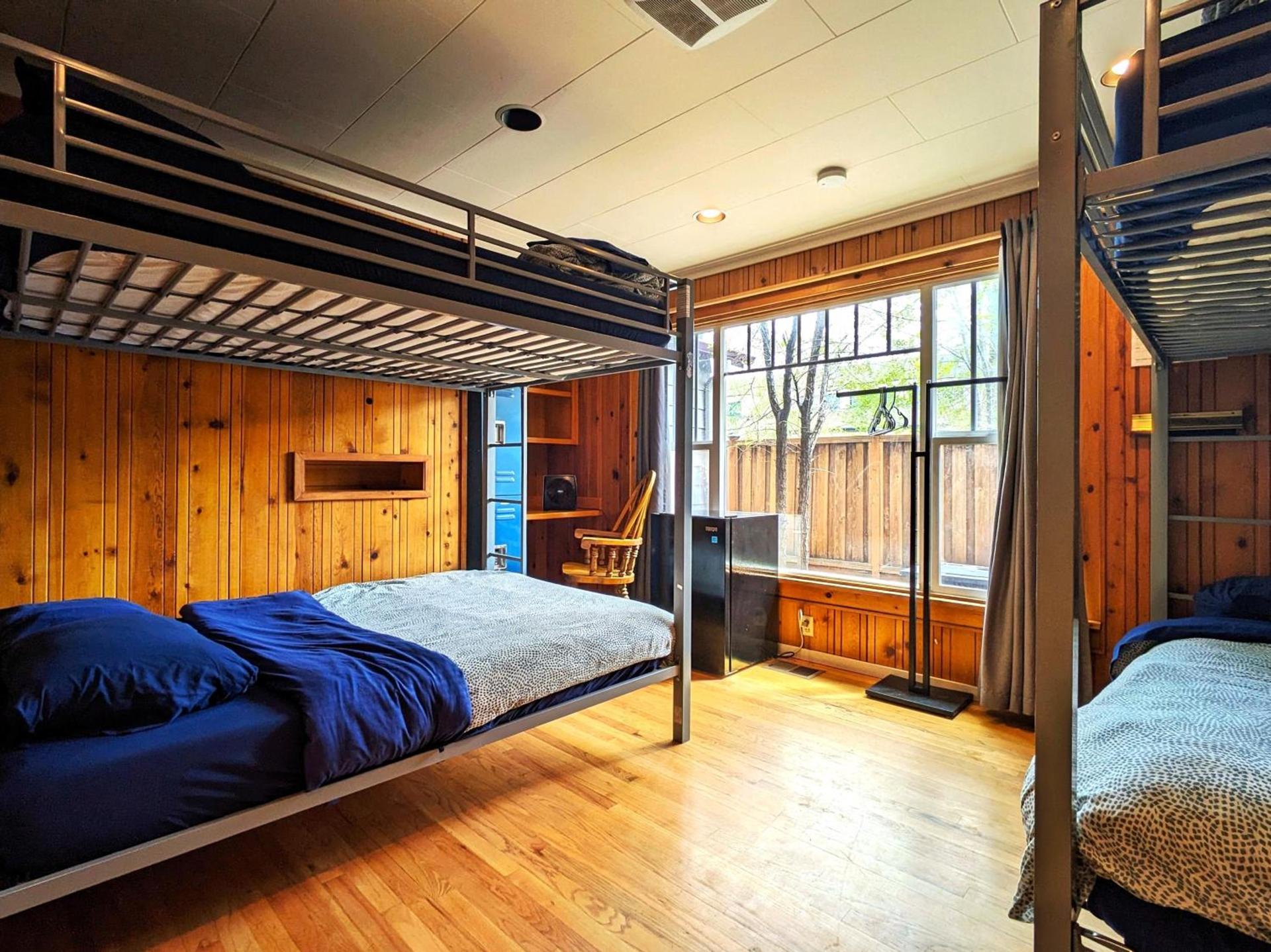 Bunk & Brew Historic Lucas House - Hostel photo 36