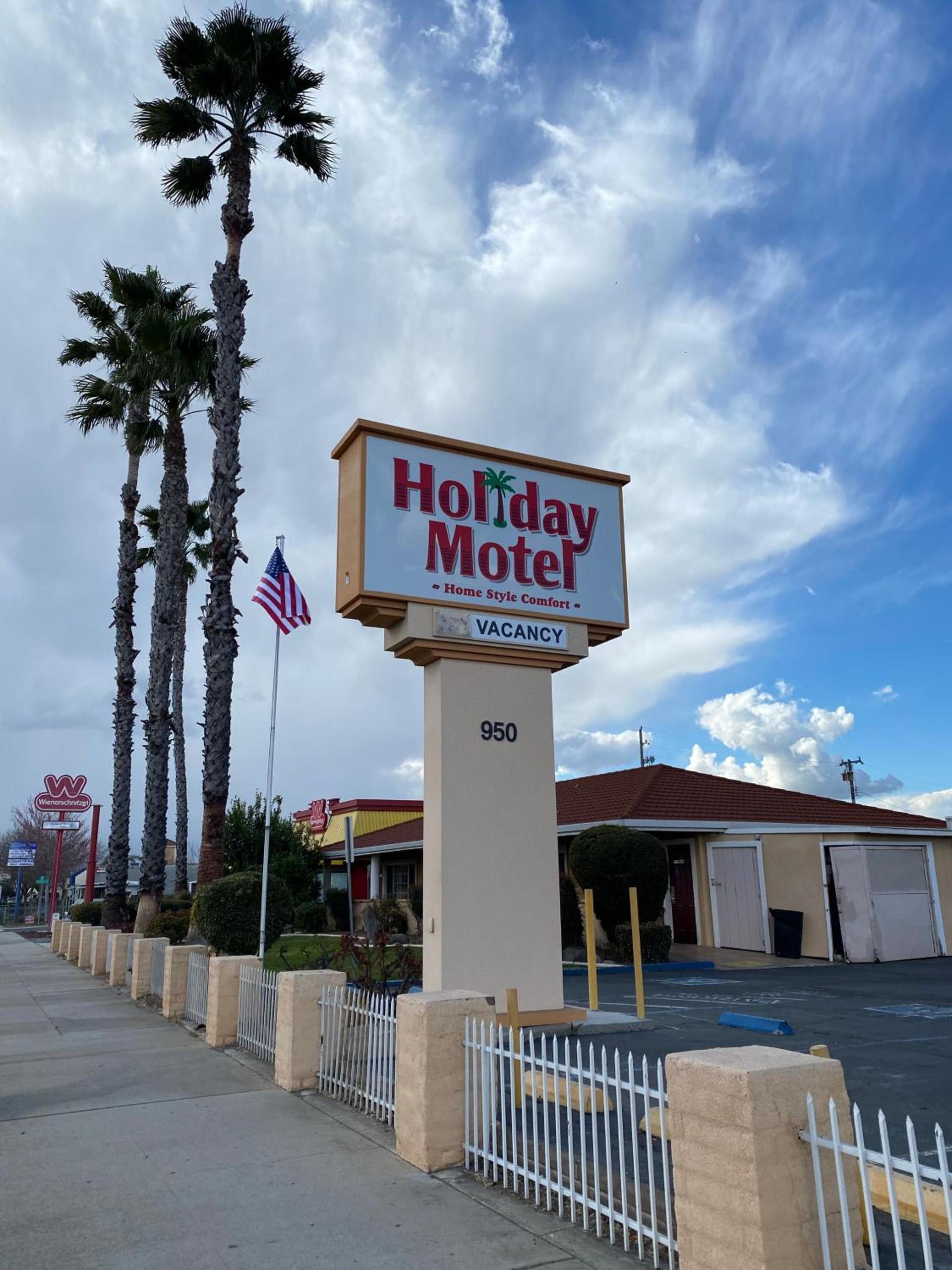 Holiday Motel Oakdale — hotel in Oakdale