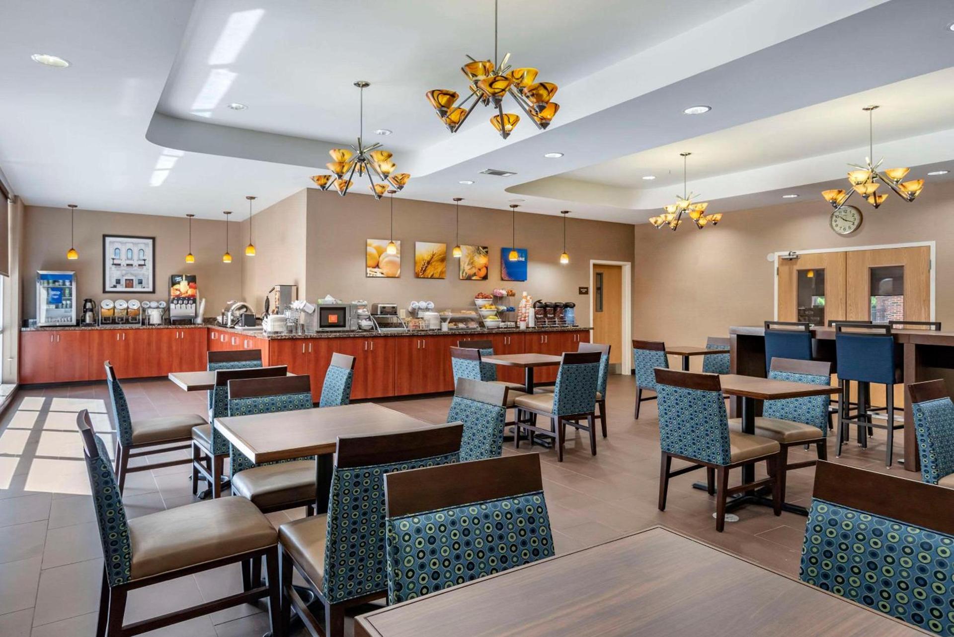 Comfort Suites Flowood - Jackson Airport photo 32