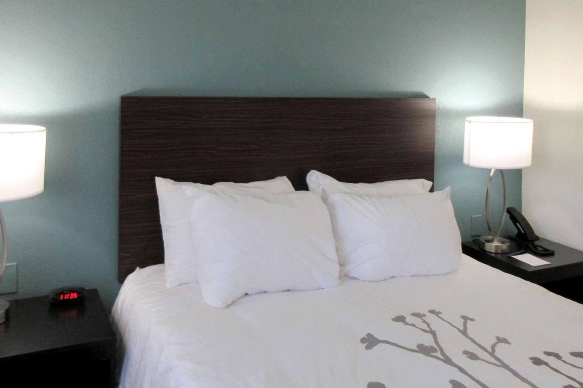 Sleep Inn Marion - Cedar Rapids photo 4