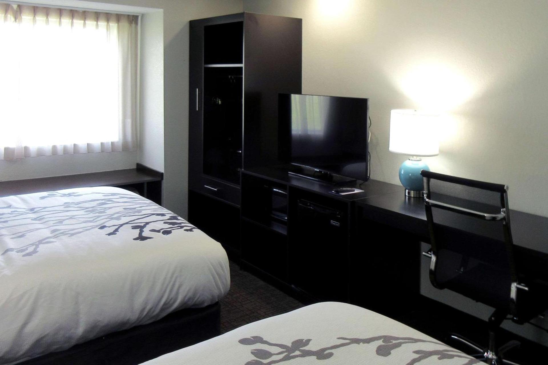 Sleep Inn Marion - Cedar Rapids photo 8
