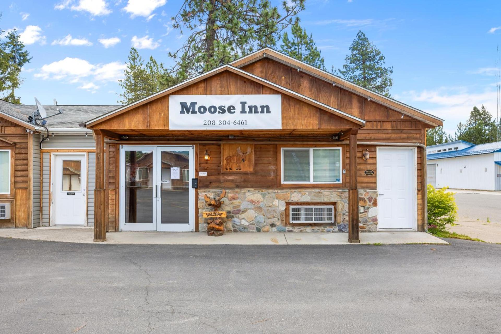Moose Inn photo 2