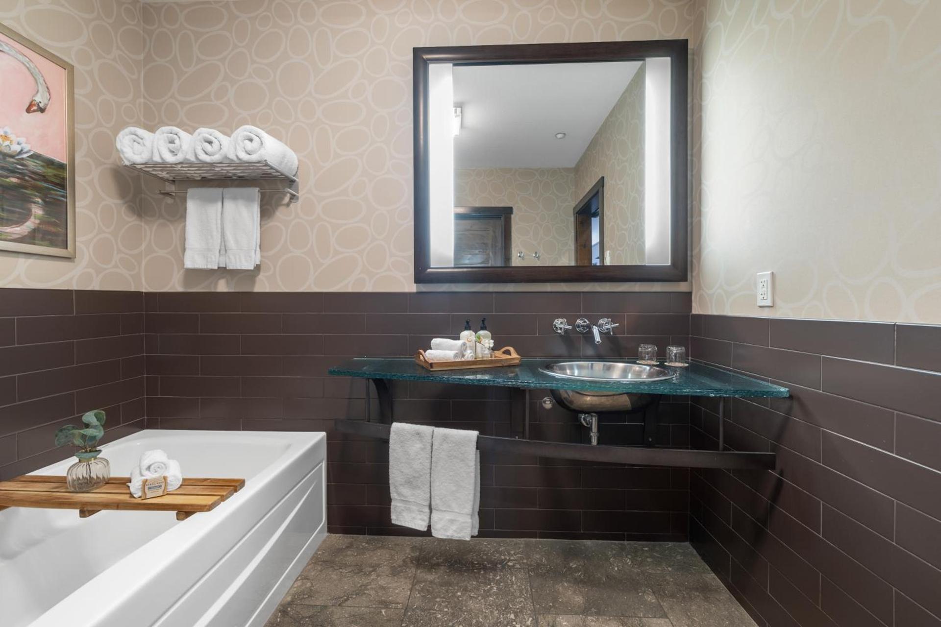 Oxford Hotel Bend photo 19