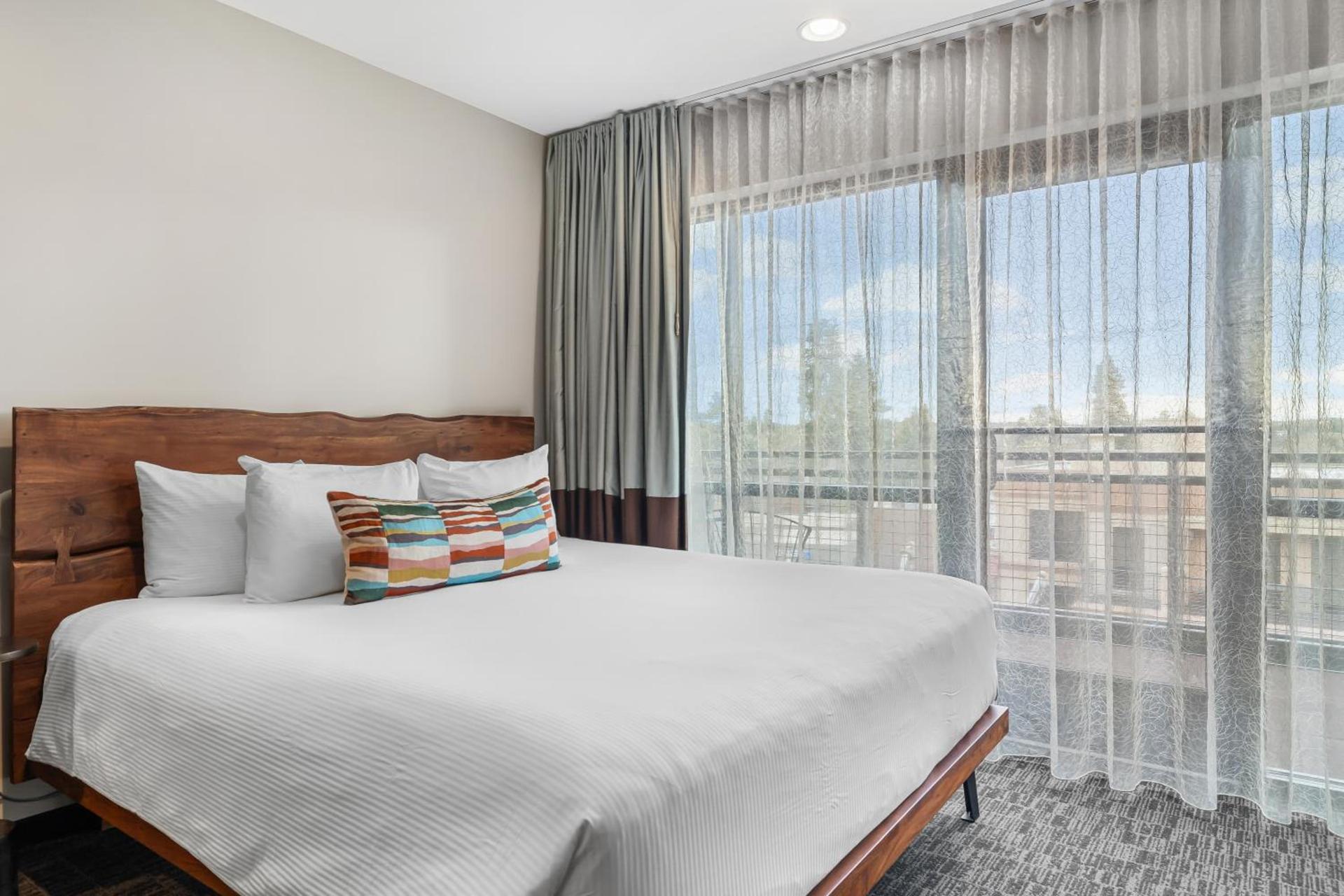 Oxford Hotel Bend photo 62