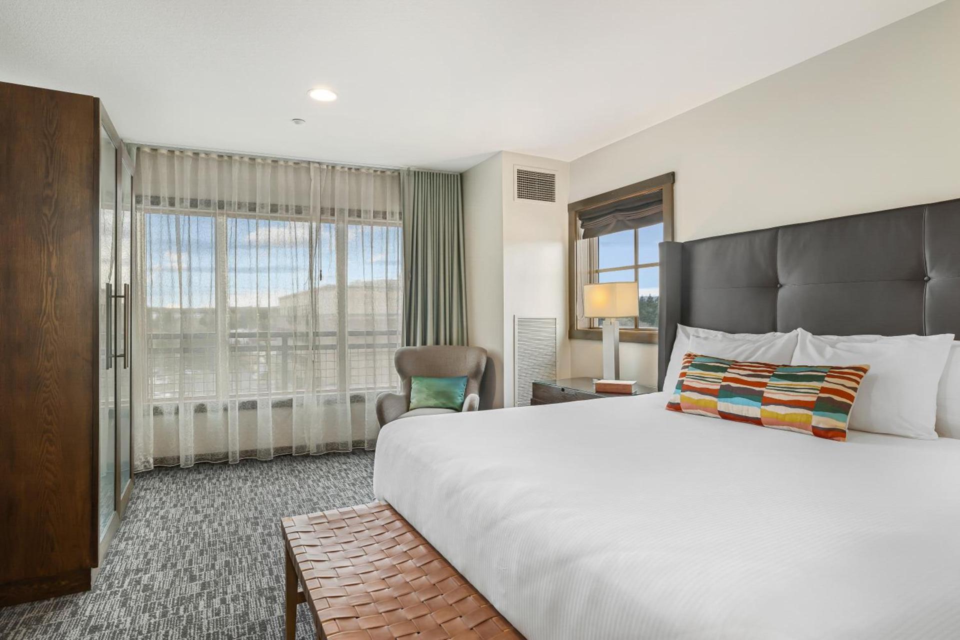 Oxford Hotel Bend photo 40