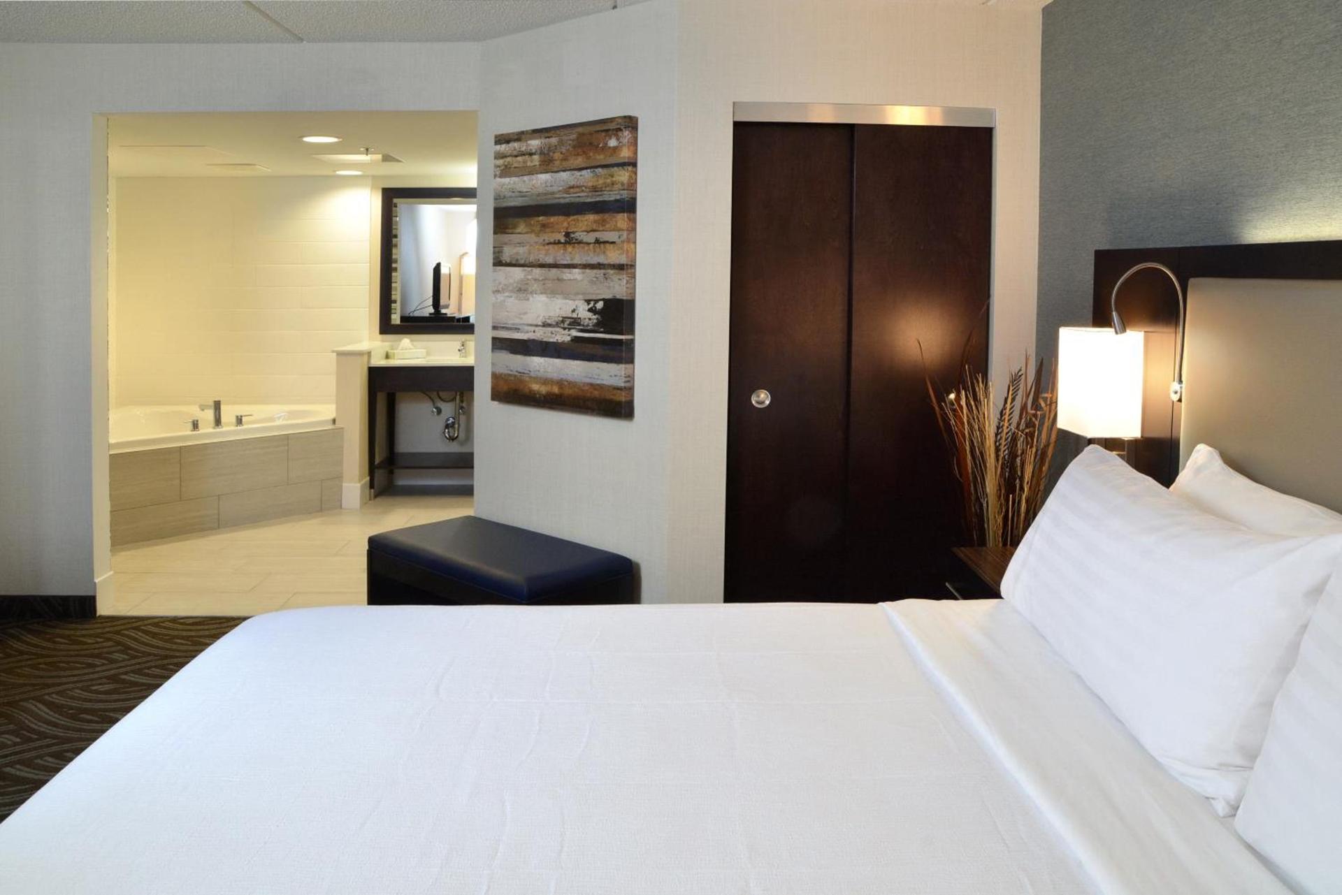 Holiday Inn Youngstown-South - Boardman by IHG photo 2