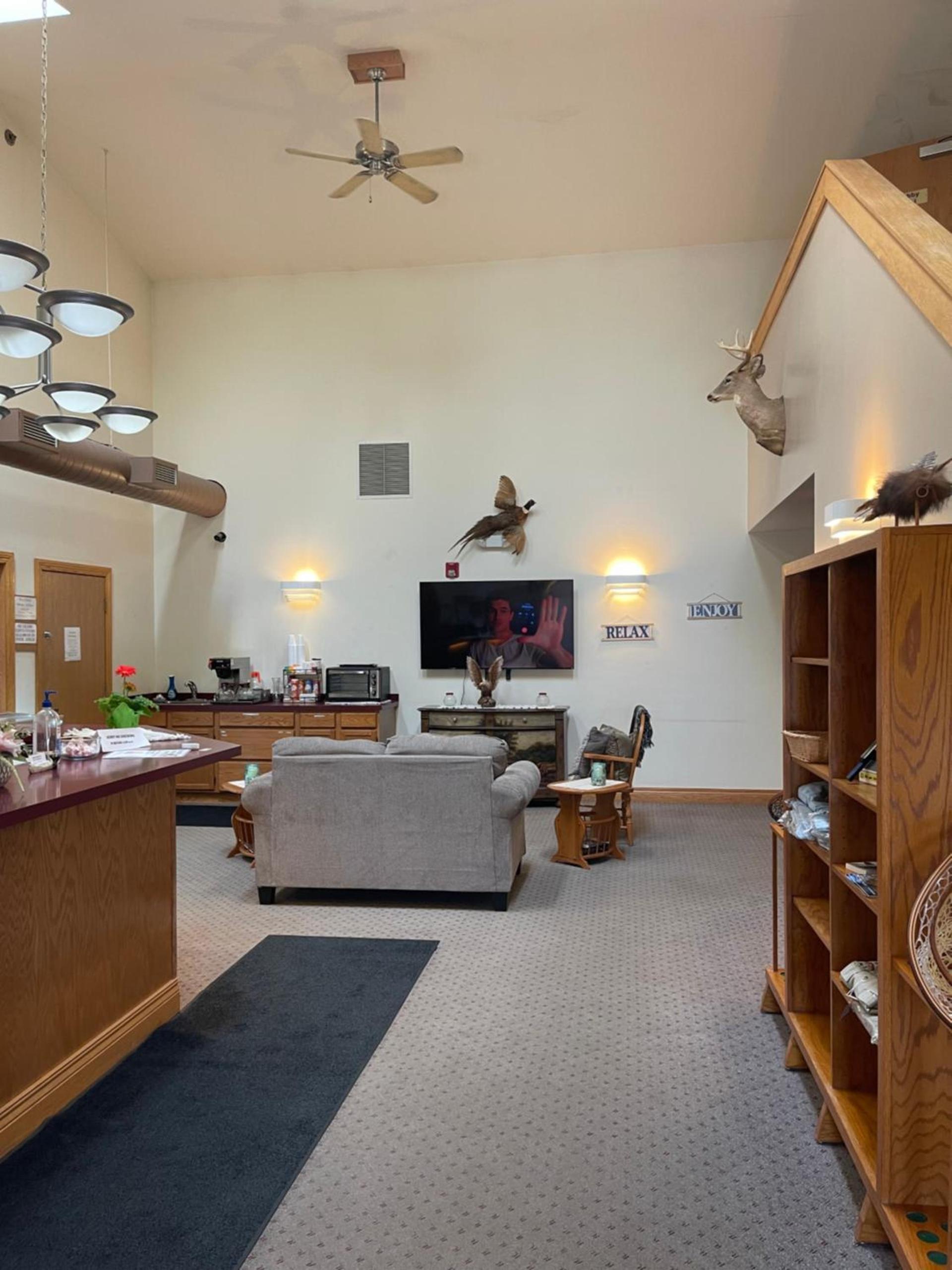 Ausable Valley Inn photo 12