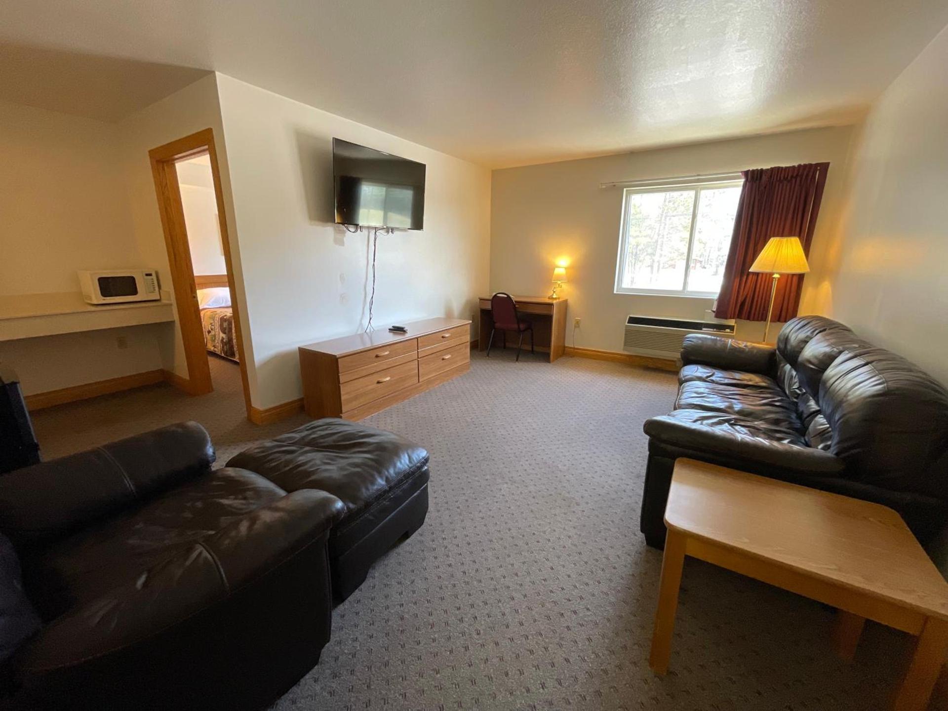 Ausable Valley Inn photo 3