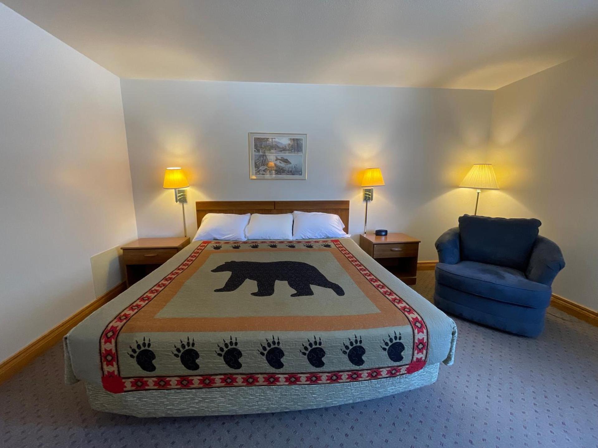 Ausable Valley Inn photo 8