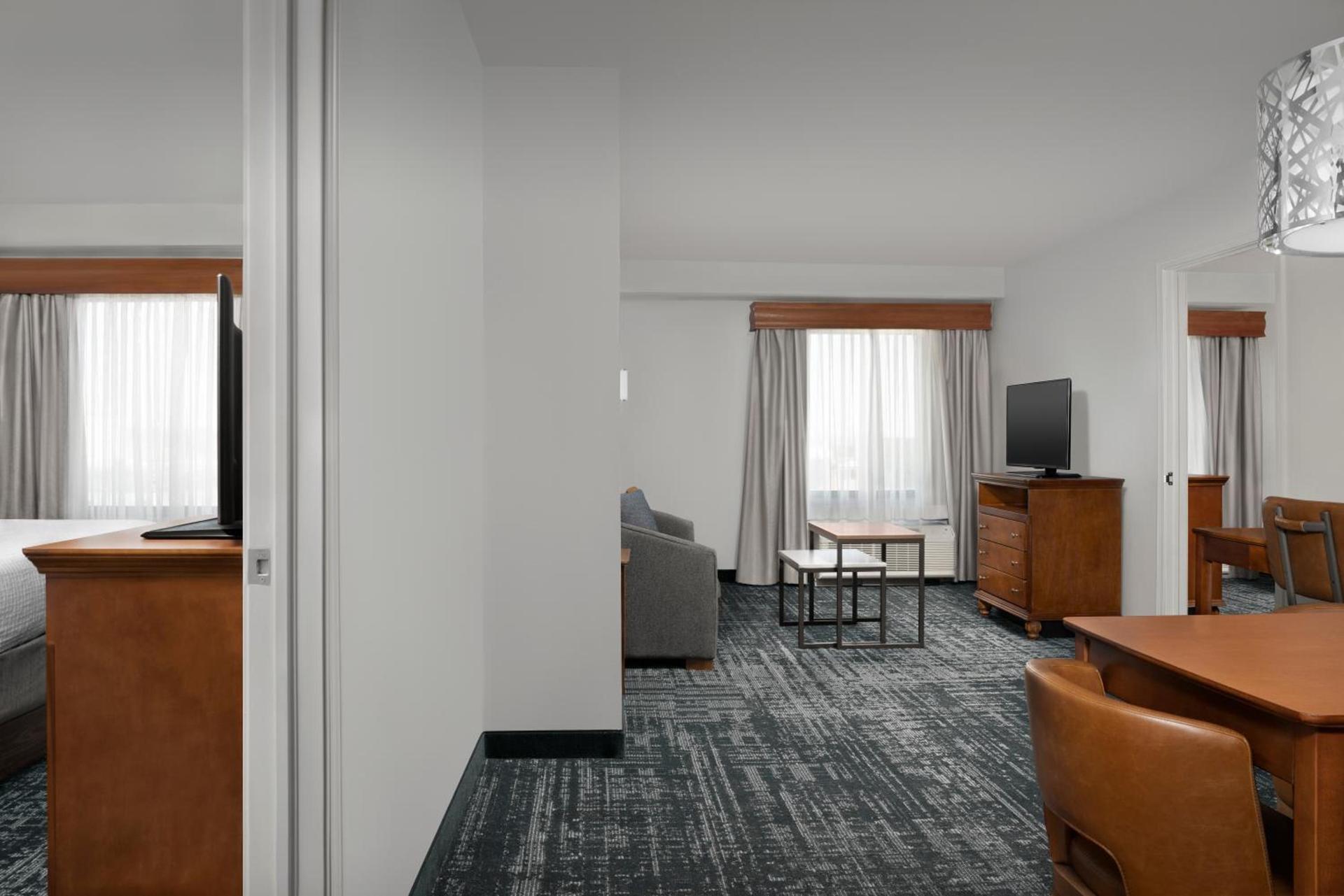 Homewood Suites by Hilton Omaha - Downtown photo 3