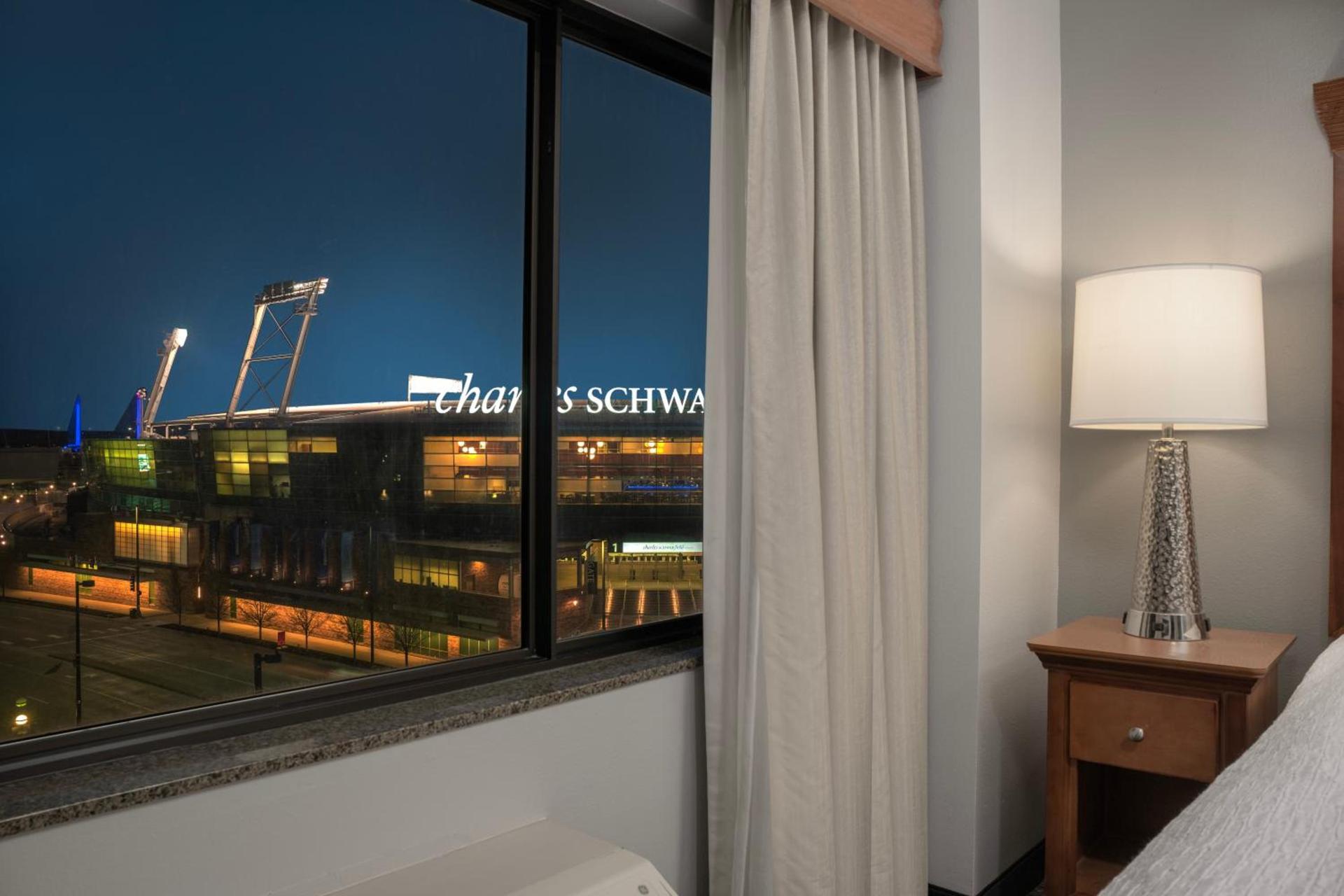 Homewood Suites by Hilton Omaha - Downtown photo 4