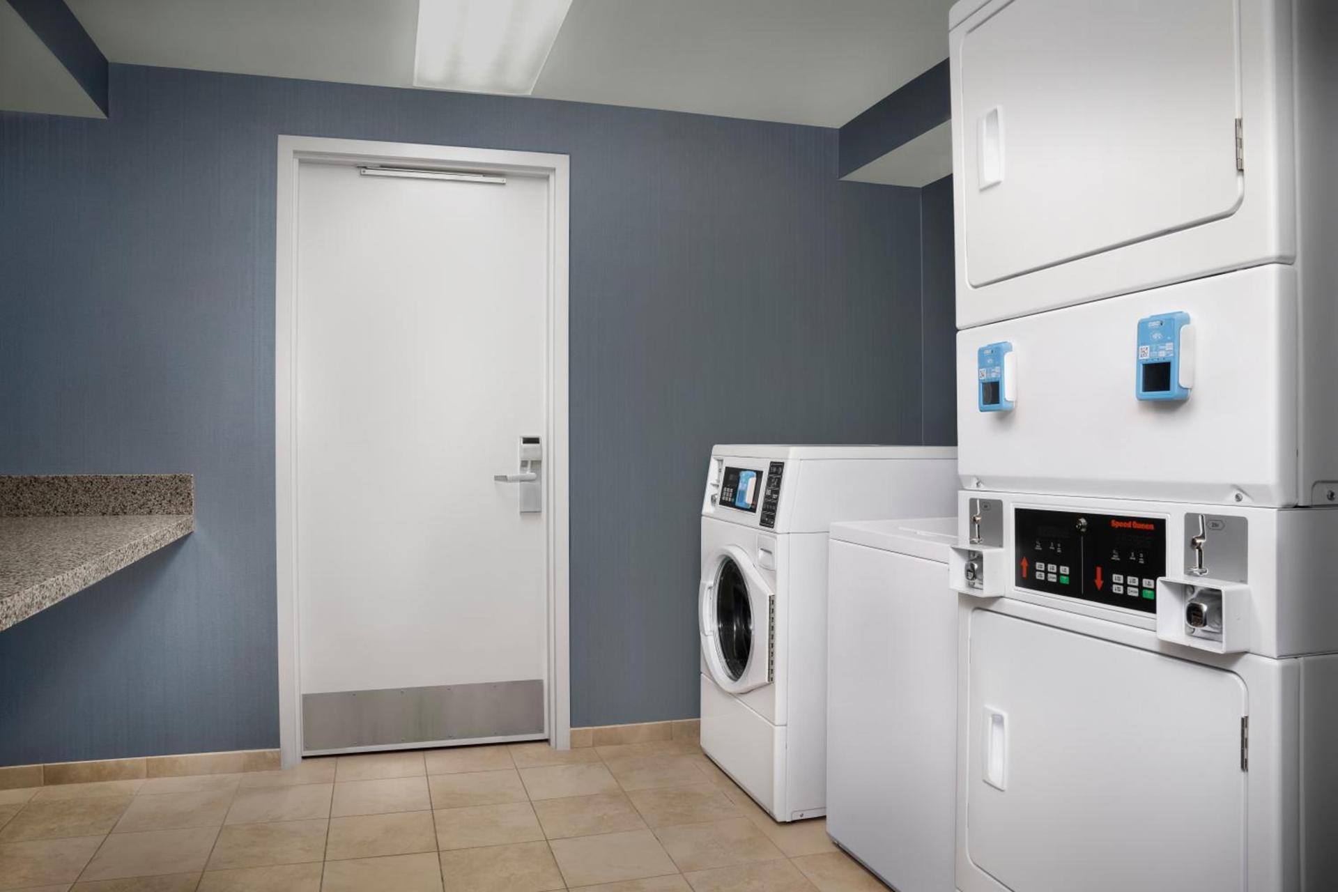 Homewood Suites by Hilton Omaha - Downtown photo 7