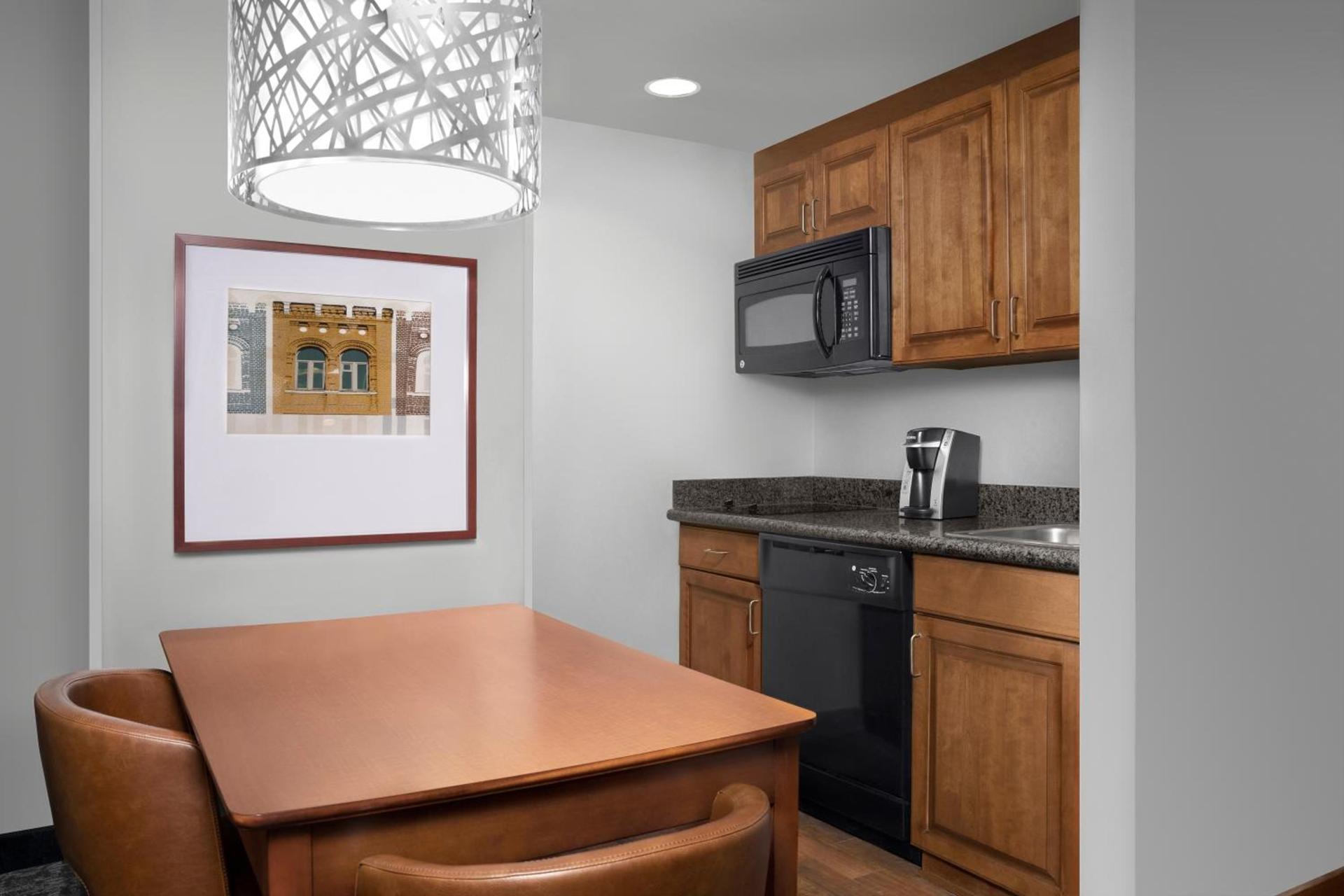 Homewood Suites by Hilton Omaha - Downtown photo 6