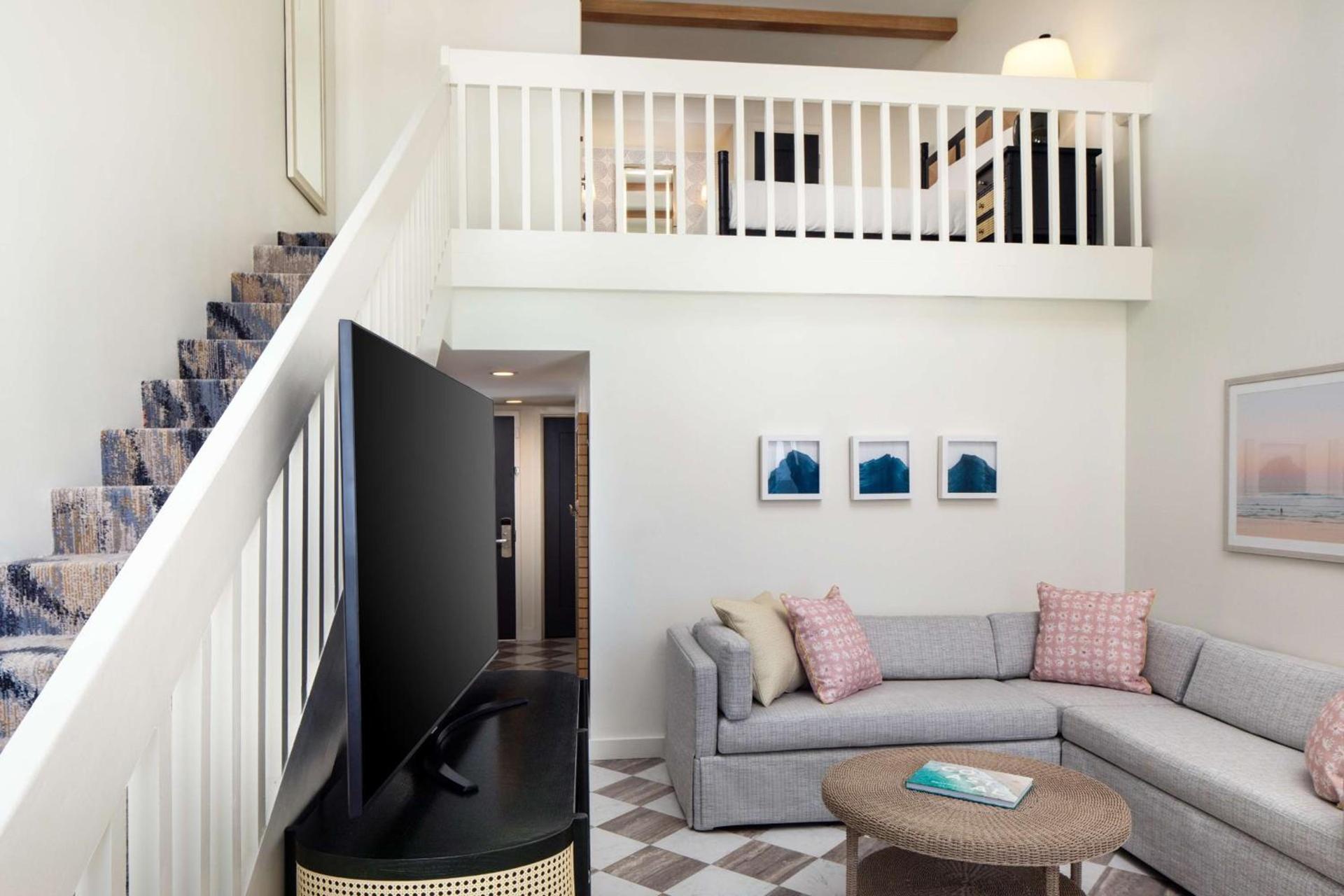 Casa Marina Key West, Curio Collection by Hilton photo 48